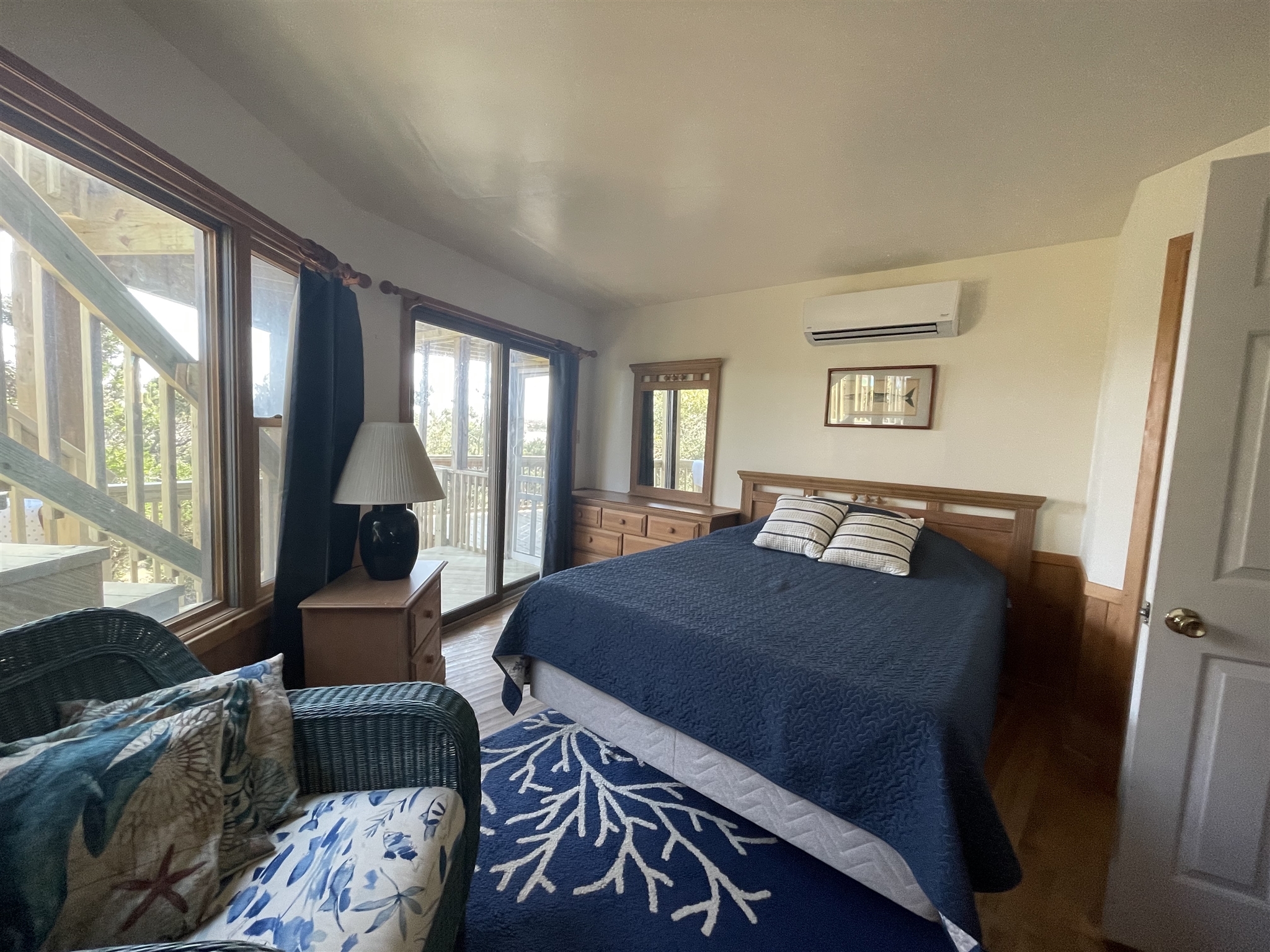 DUNE ROSE Dolphin Realty, Inc.