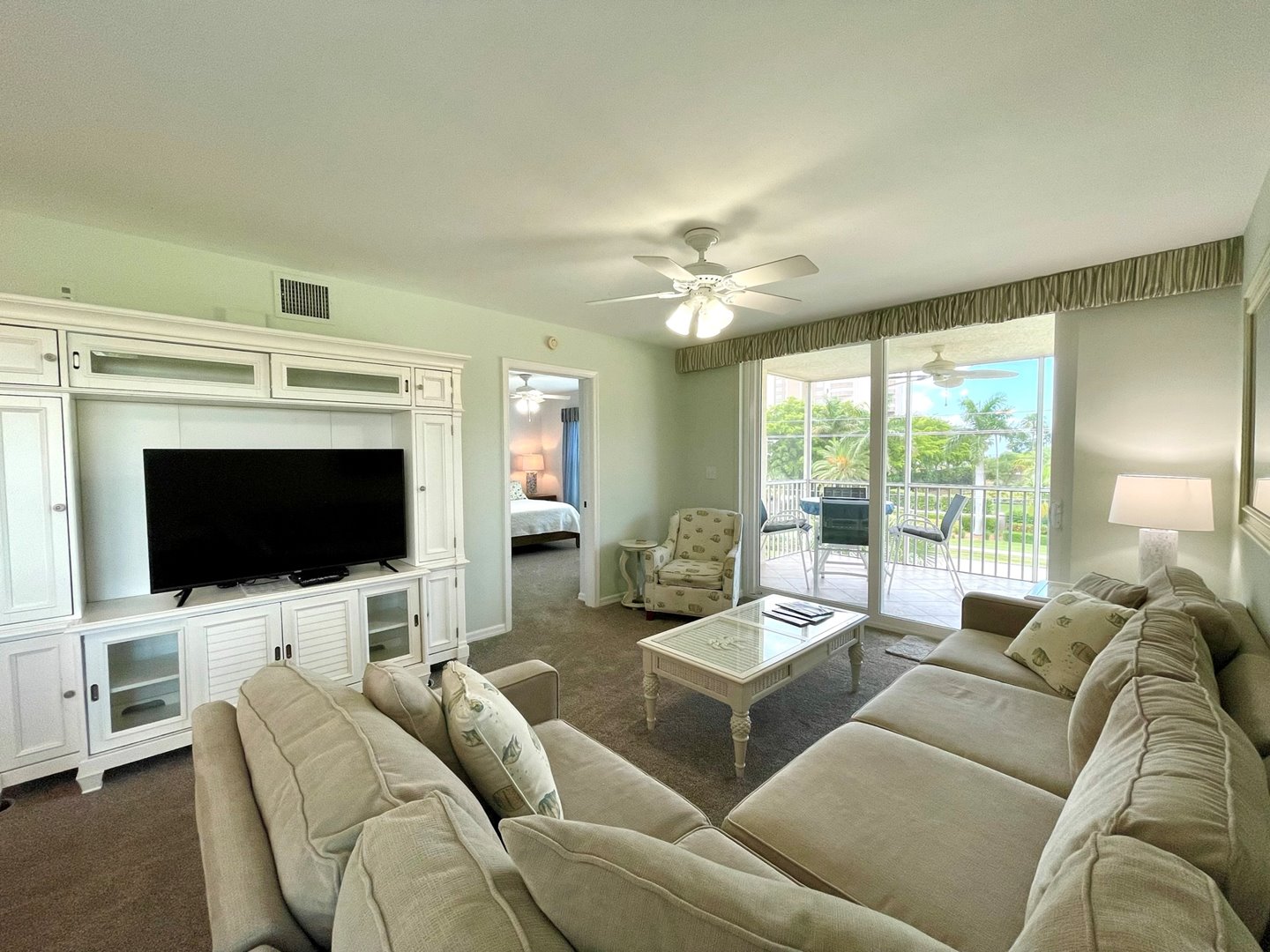 Essex 301N Weekly Rental Marco Island