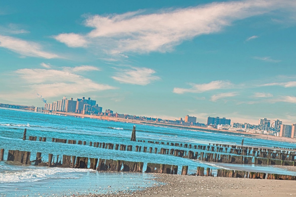 Exploring the Distinct Neighborhoods of New York RentCharterBuses