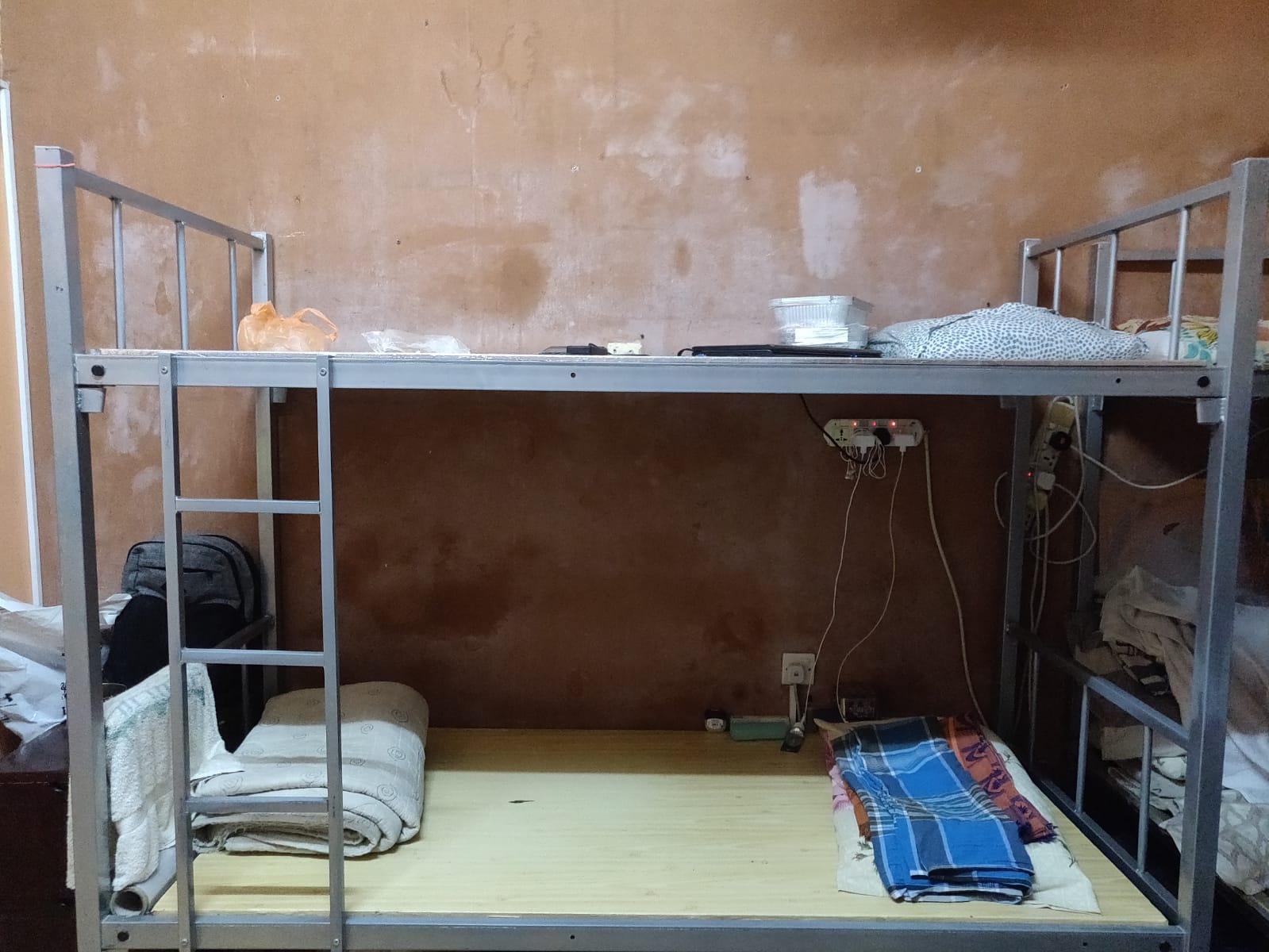 Bedspace Rent in Satwa , Dubai