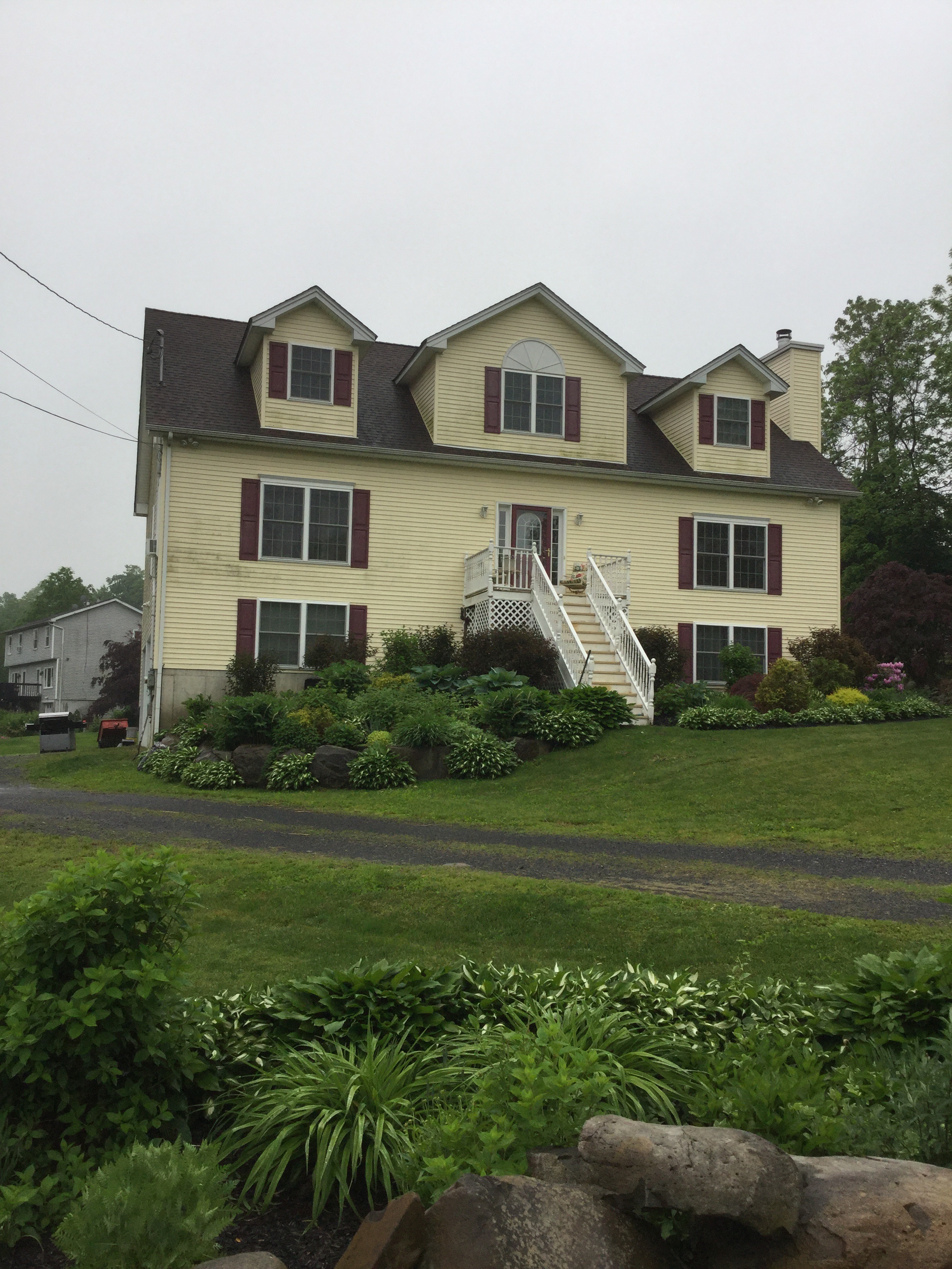 Wallkill Gardens Rent from Friends