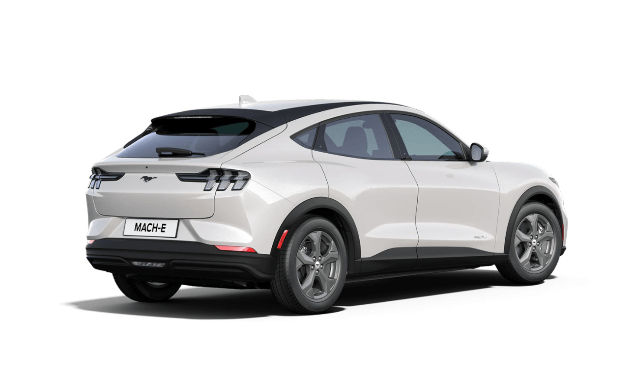 🔌Renting Ford Mustang Mache 294cv 99kw ⚡ 1280€/Mes