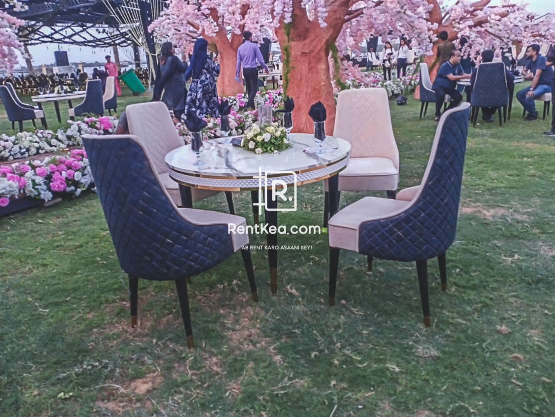 Décor Table With Chair On Rent