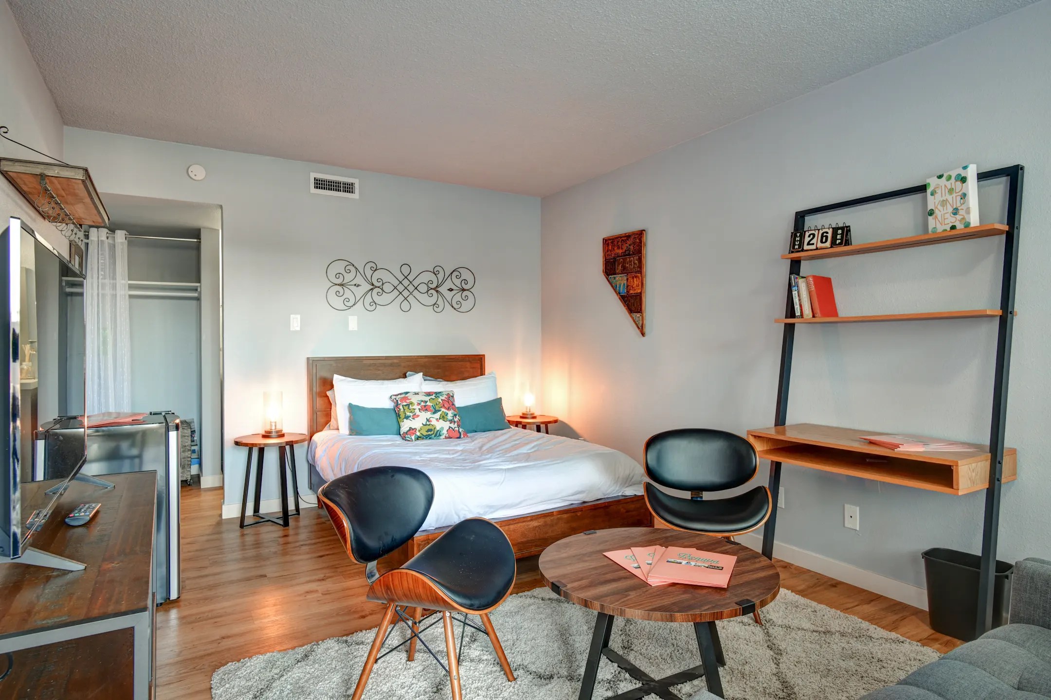 Renova Flats 525 W. 4th Street Reno, NV Apartments for Rent Rent.