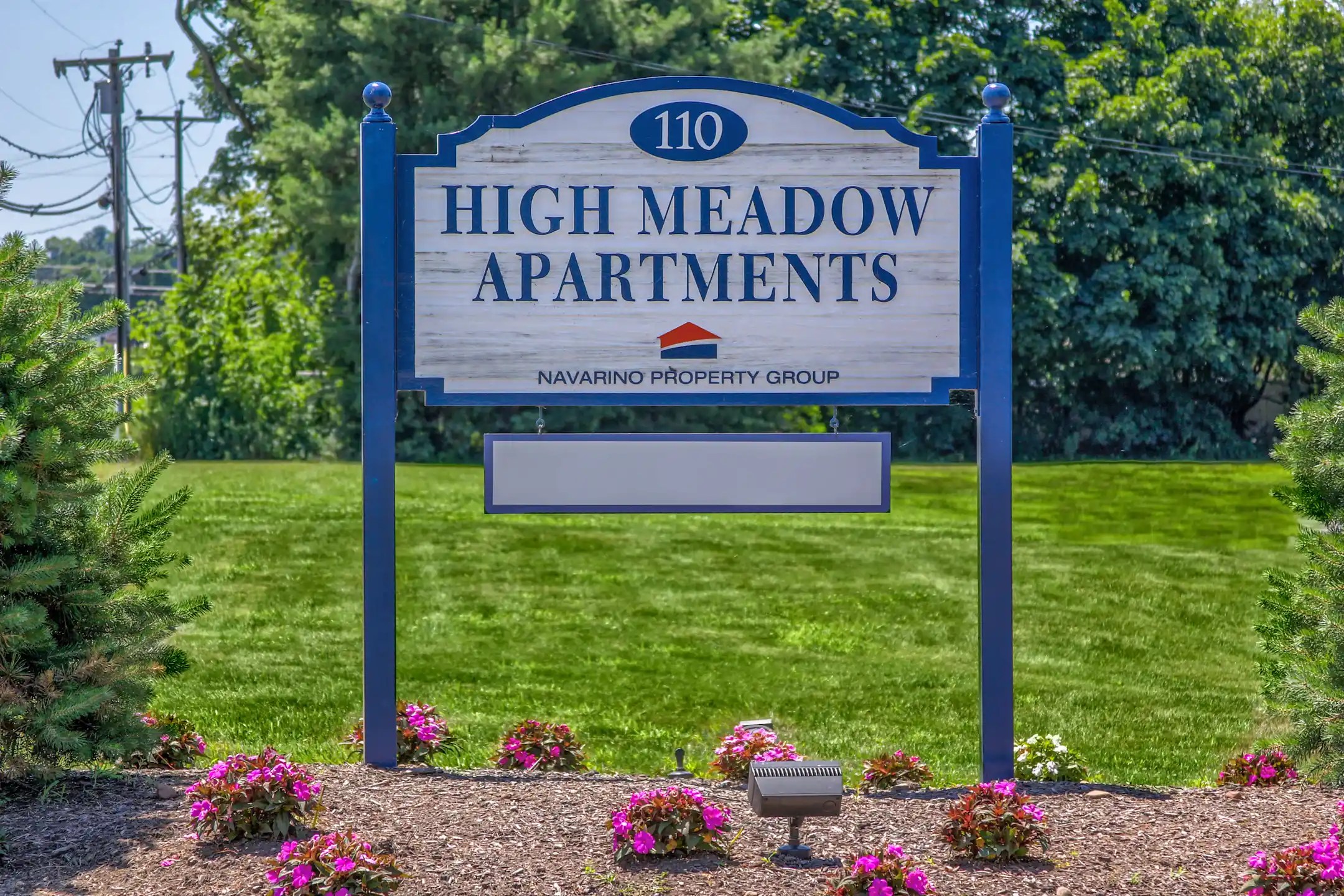 High Meadow Apartments Ellington, CT 06029