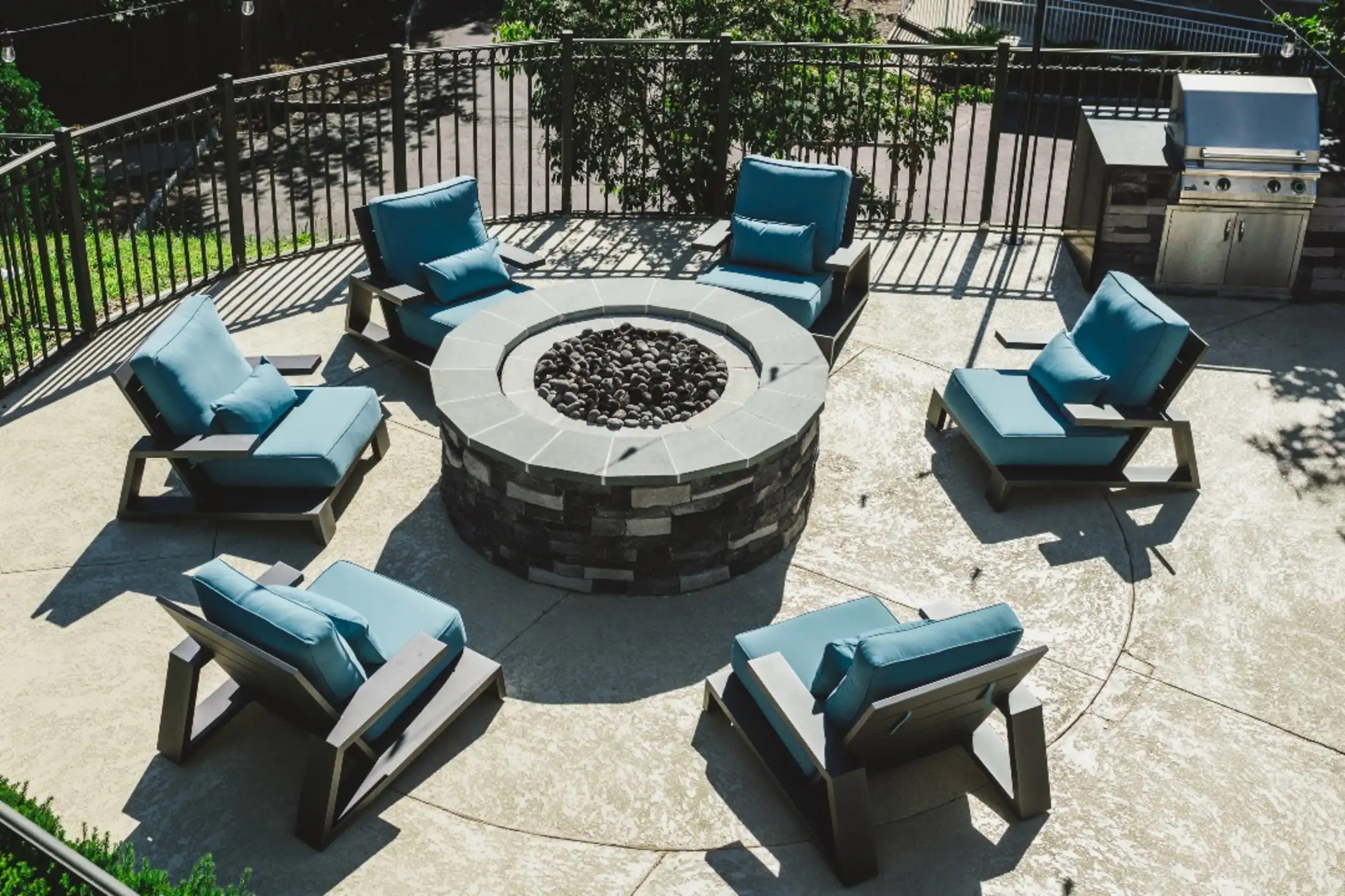 Highlands Nanuet 100 Avalon Gardens Dr Nanuet, NY Apartments for Rent Rent.