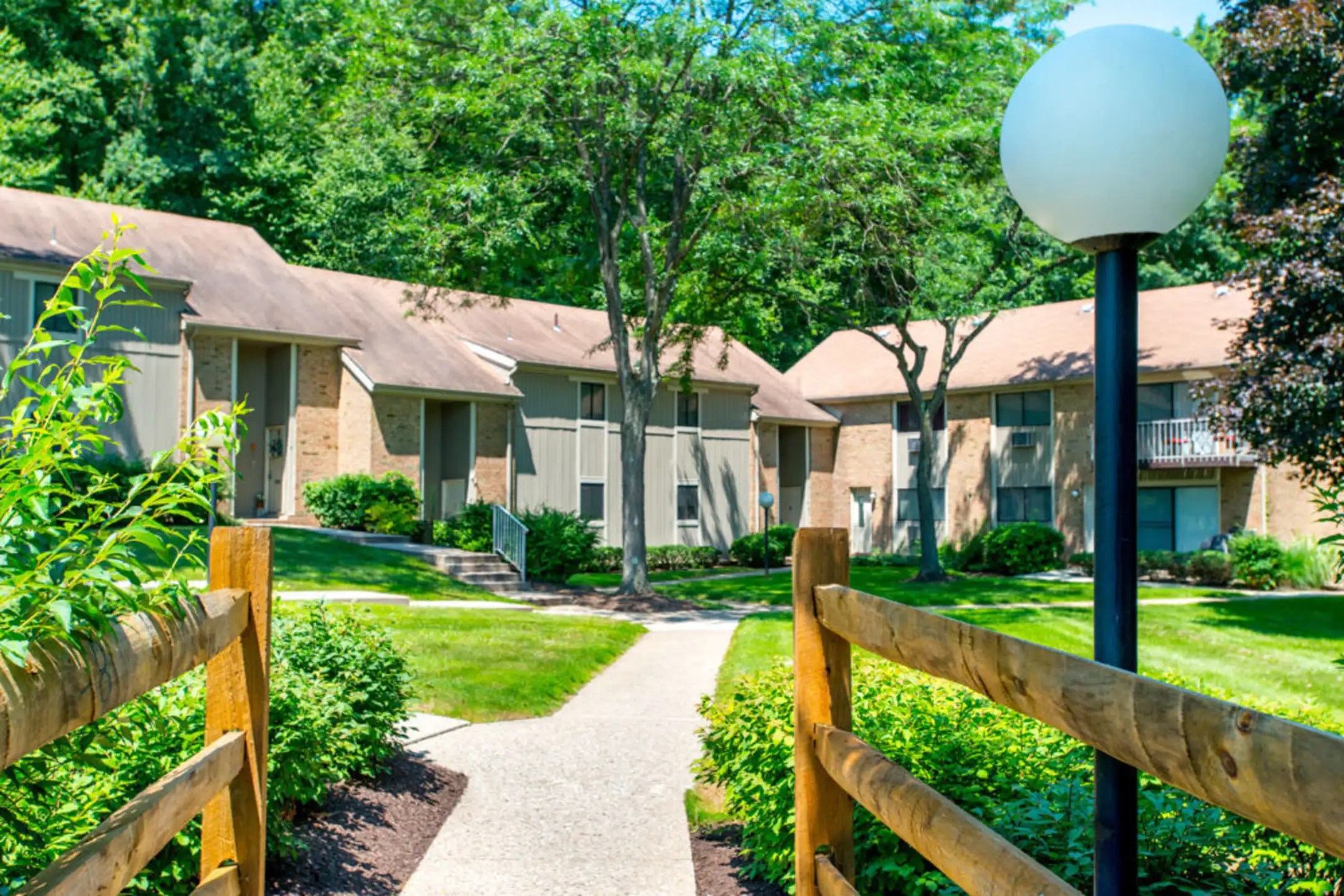 SDK The Village Green 74 Village Grn Budd Lake, NJ Apartments for
