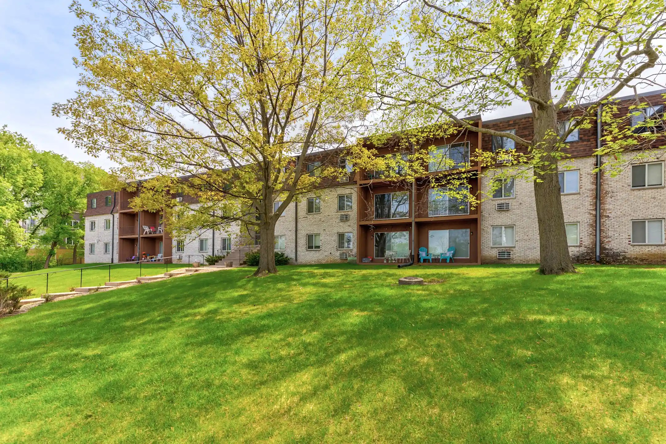 Sunset & Riverview Estates Apartments Champlin, MN 55316