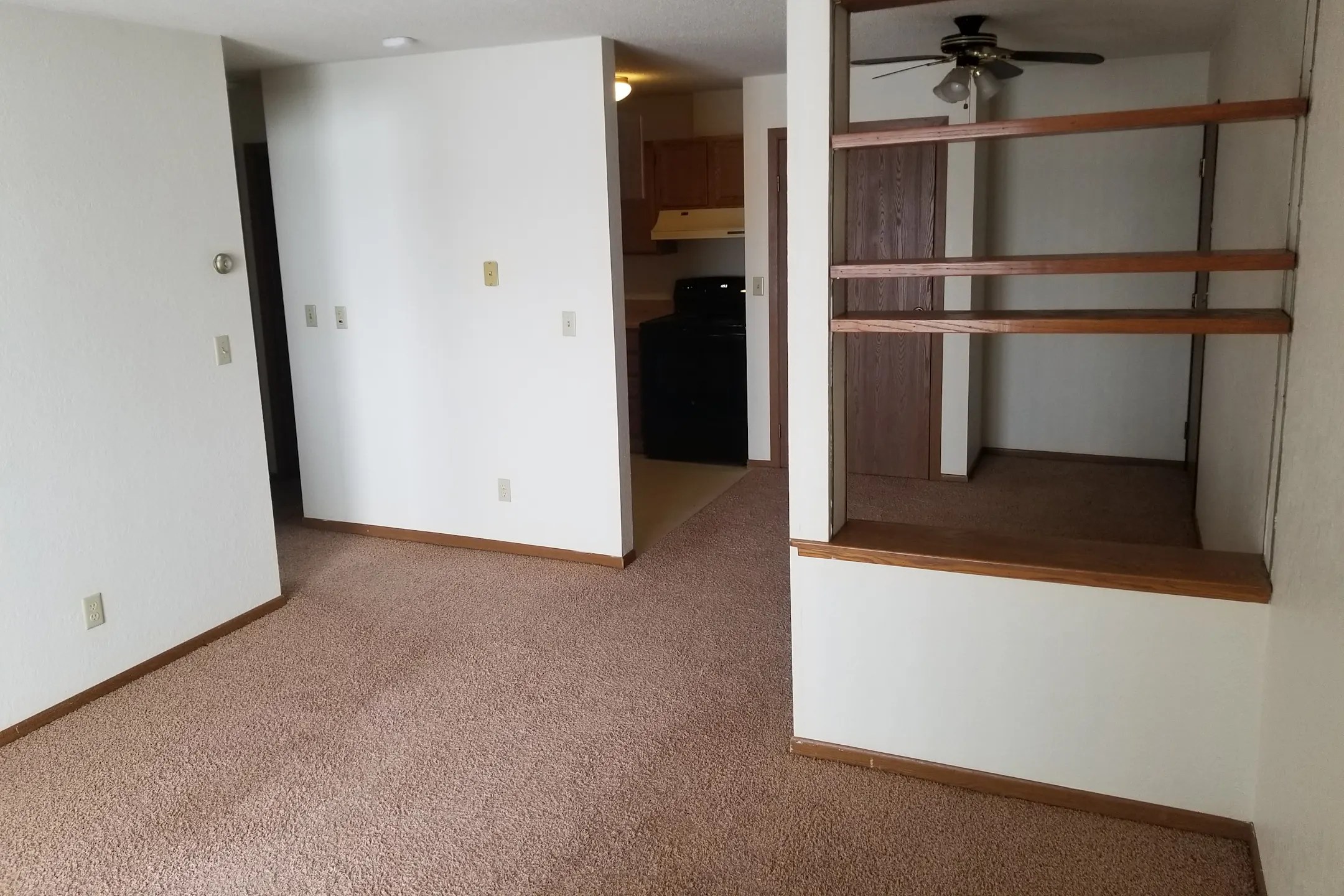 Park Manor & Village Apartments Devils Lake, ND 58301