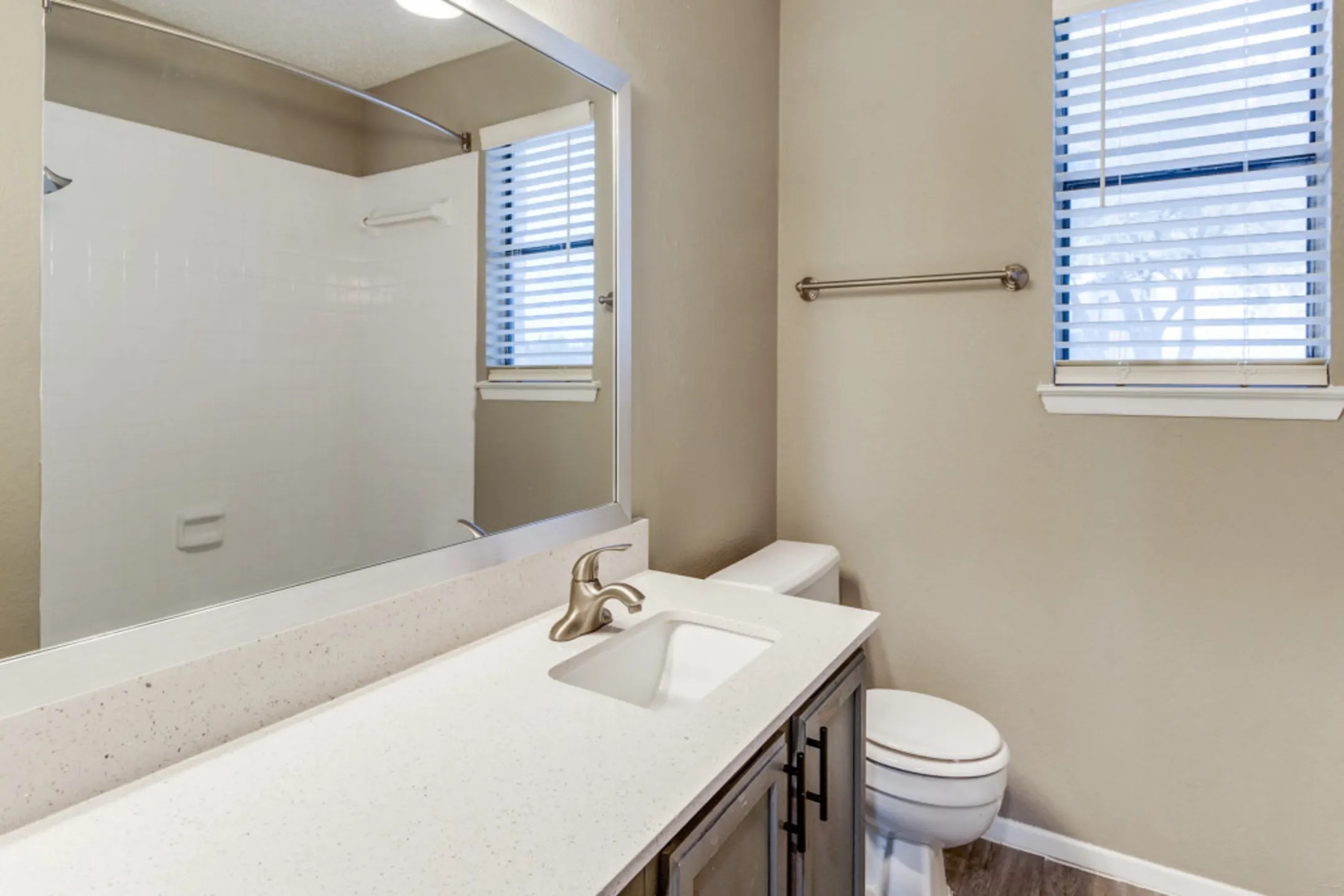 Knowlton Apartment Homes Apartments Mesquite, TX 75150