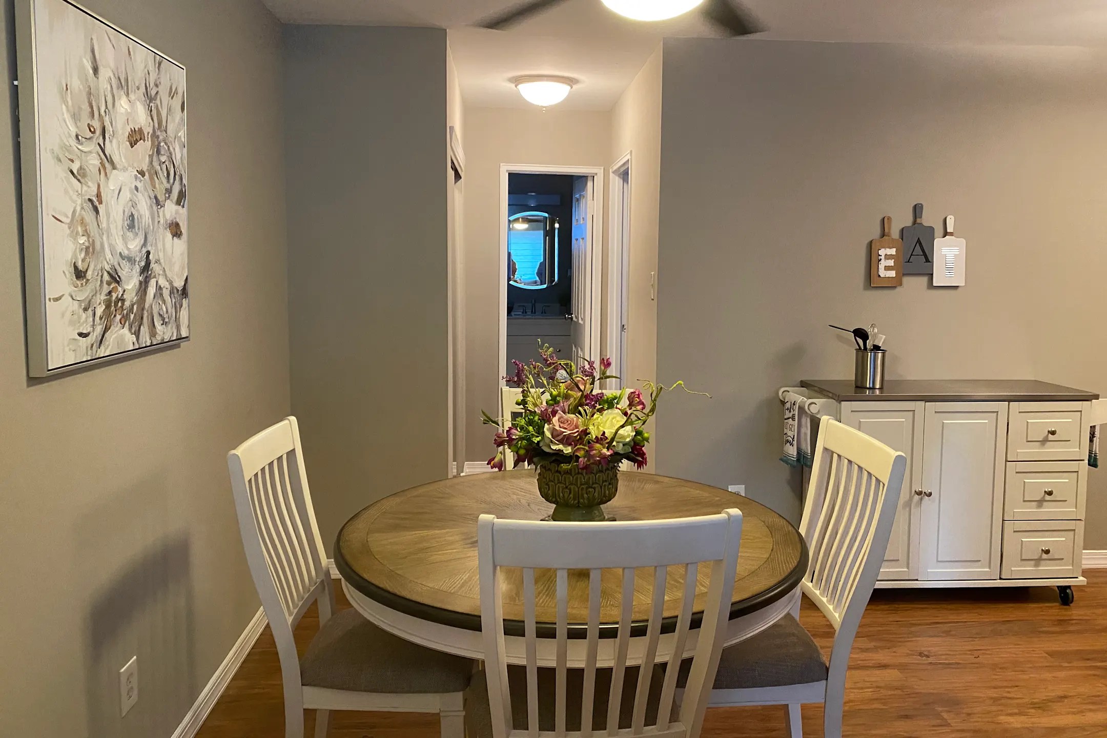 Carriage House Apartments 100 New Rd