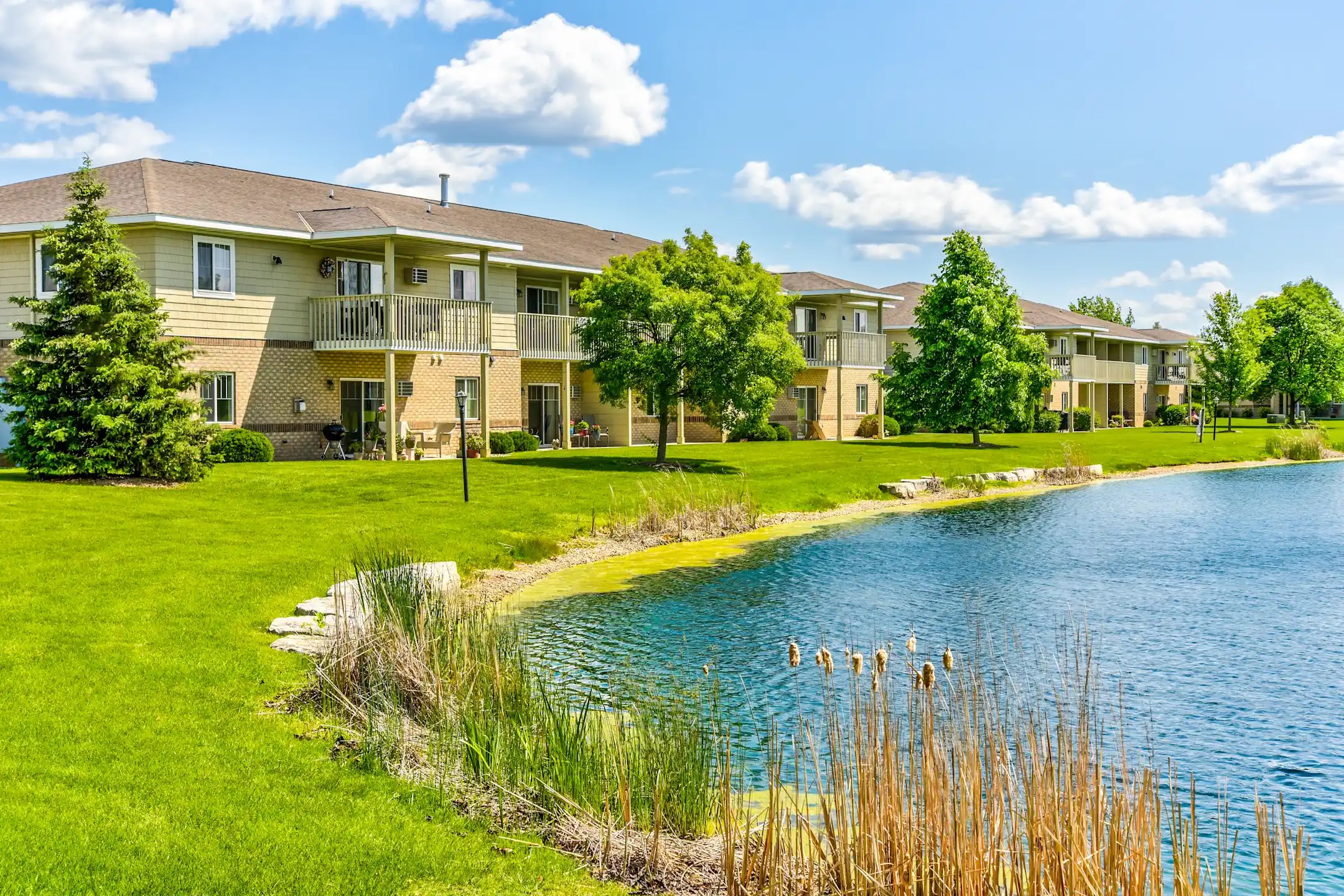 Swan Ridge Apartments De Pere, WI 54115