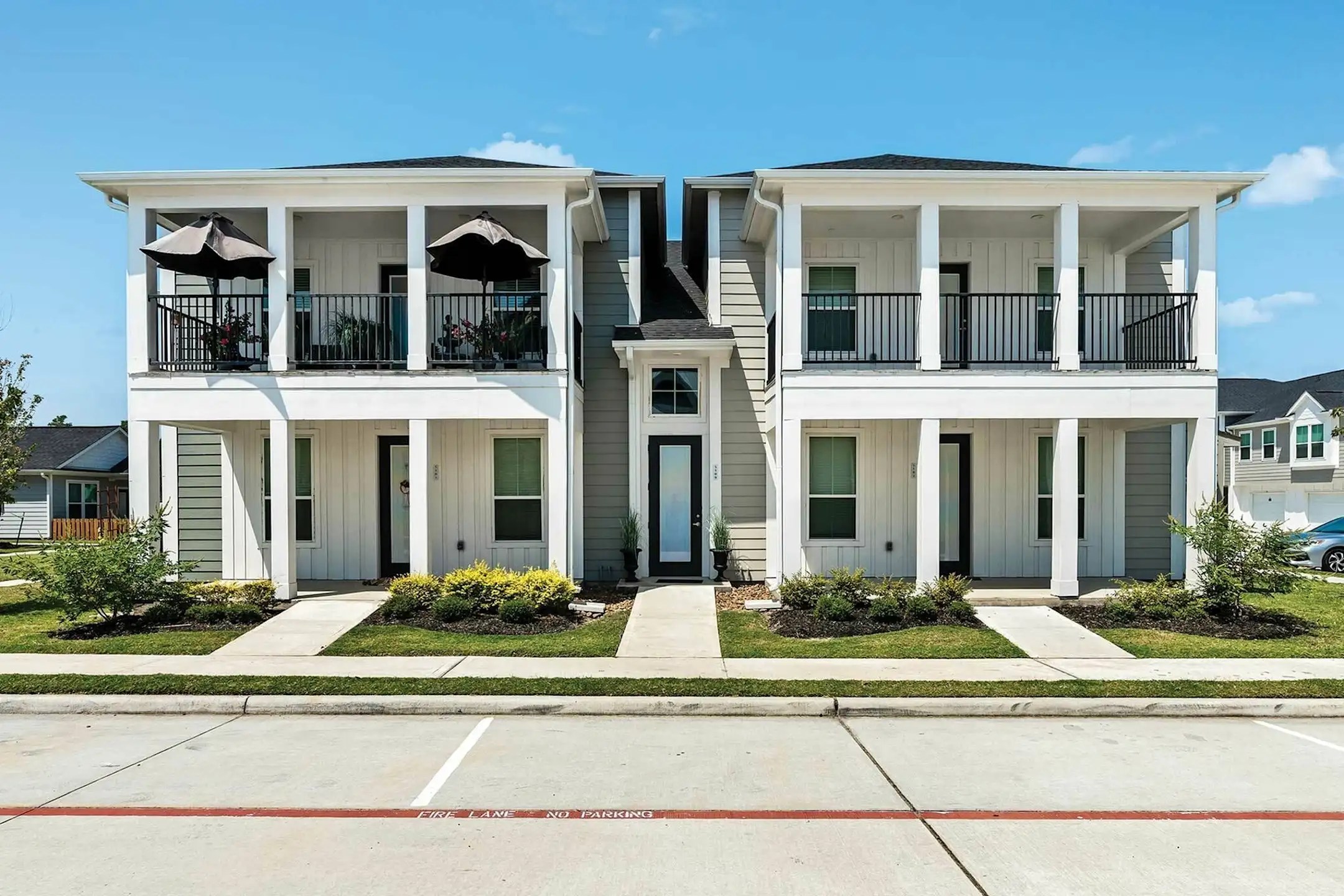 LEO at West Fork Apartments Conroe, TX 77304