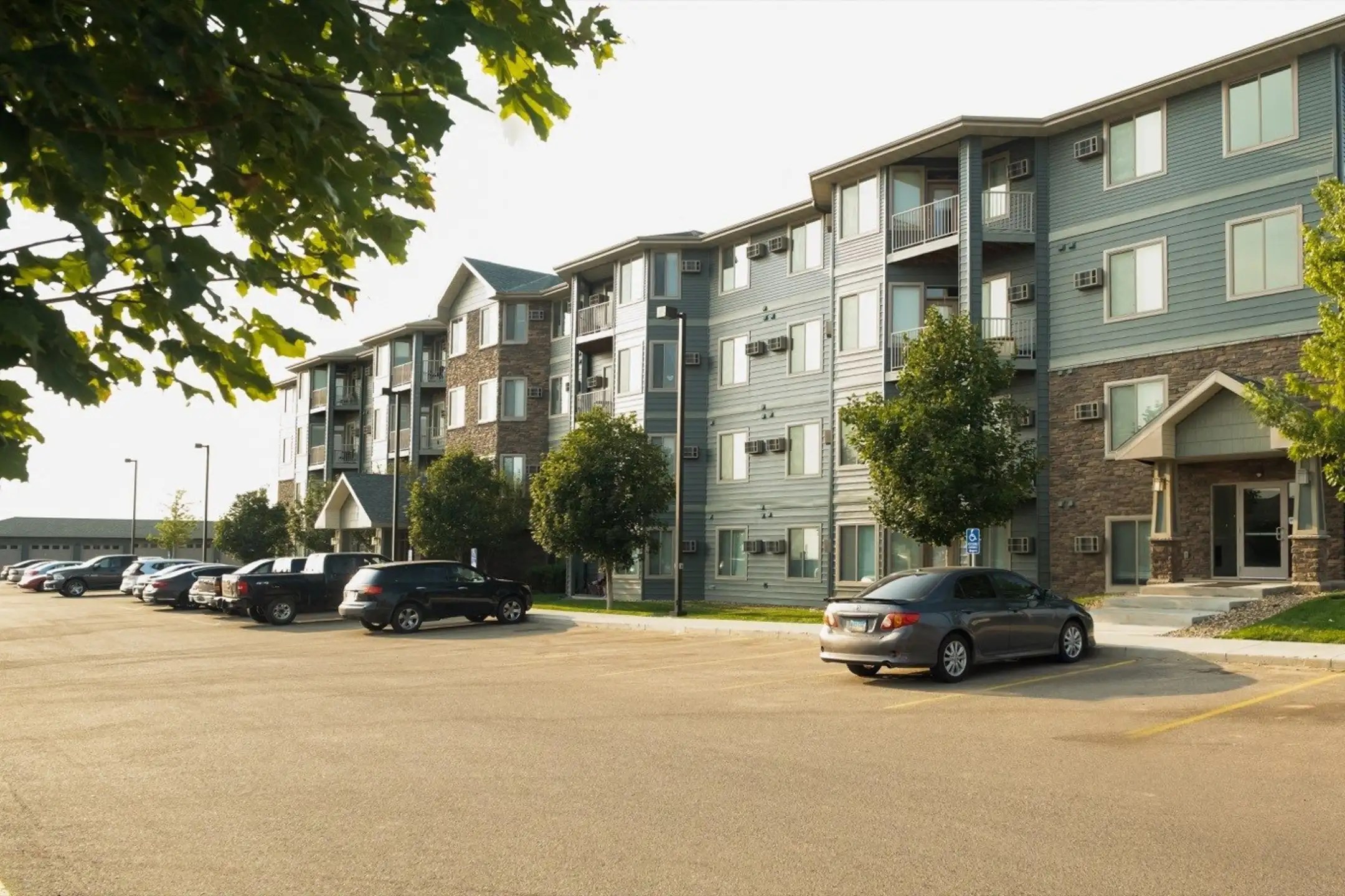 Eagle Crest Apartments Apartments Williston, ND 58801