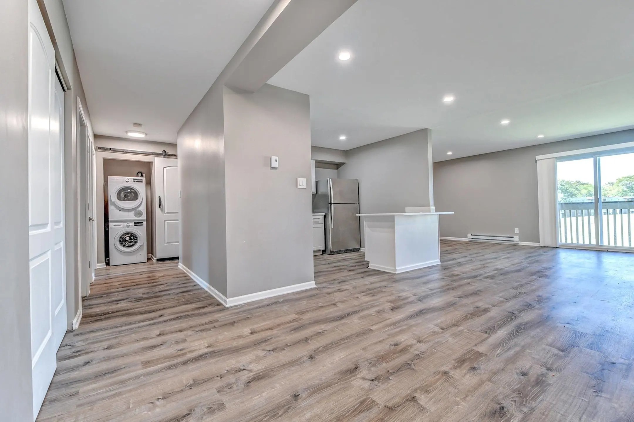 Cypress Pointe Apartments Crown Point, IN 46307