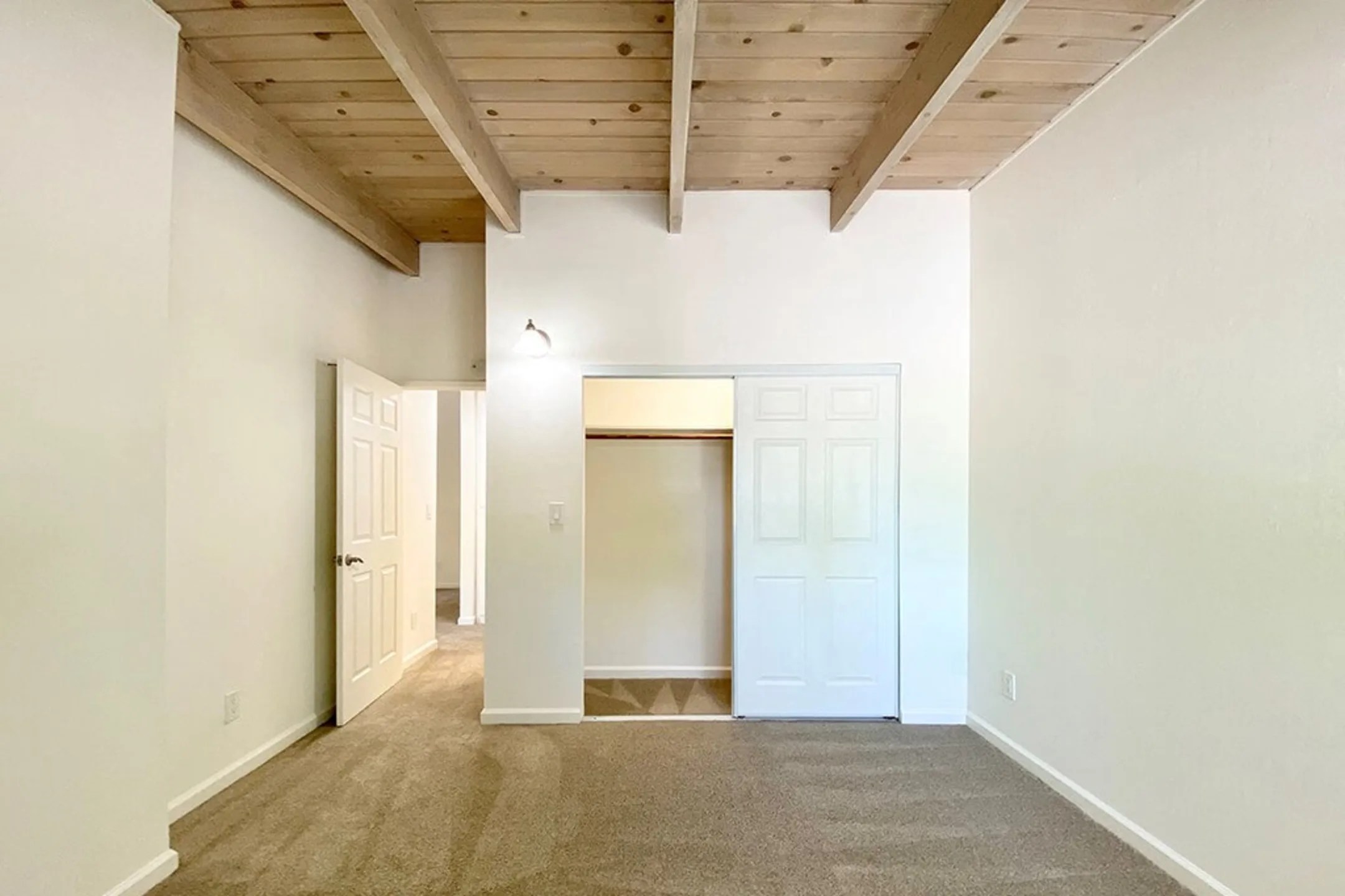 The Glens Apartments 1515 Alta Glen Dr San Jose, CA Apartments for