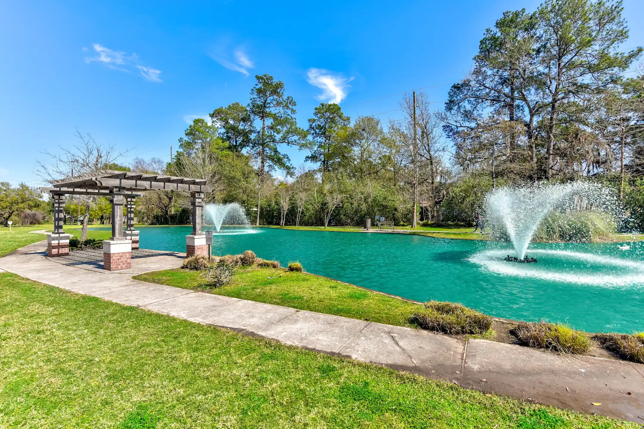 The Lakes at Cypresswood 9889 Cypresswood Dr Houston, TX Apartments