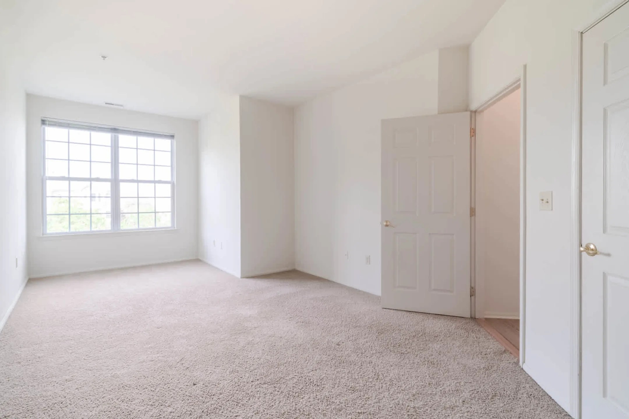 The Landings at Port Imperial Apartments West New York, NJ 07093