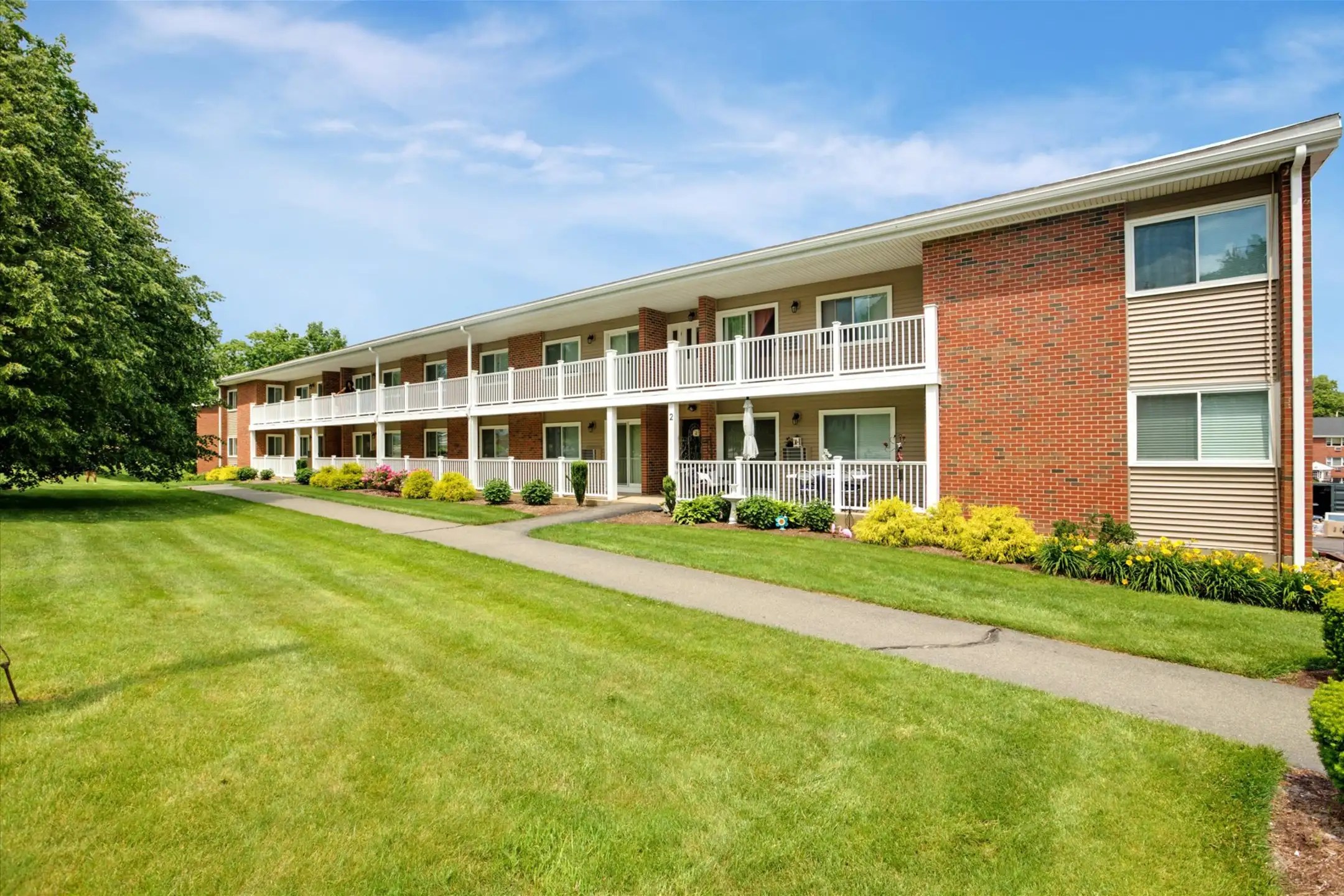 Francis Crossing Apartment Homes 6 Francis Dr Randolph, MA