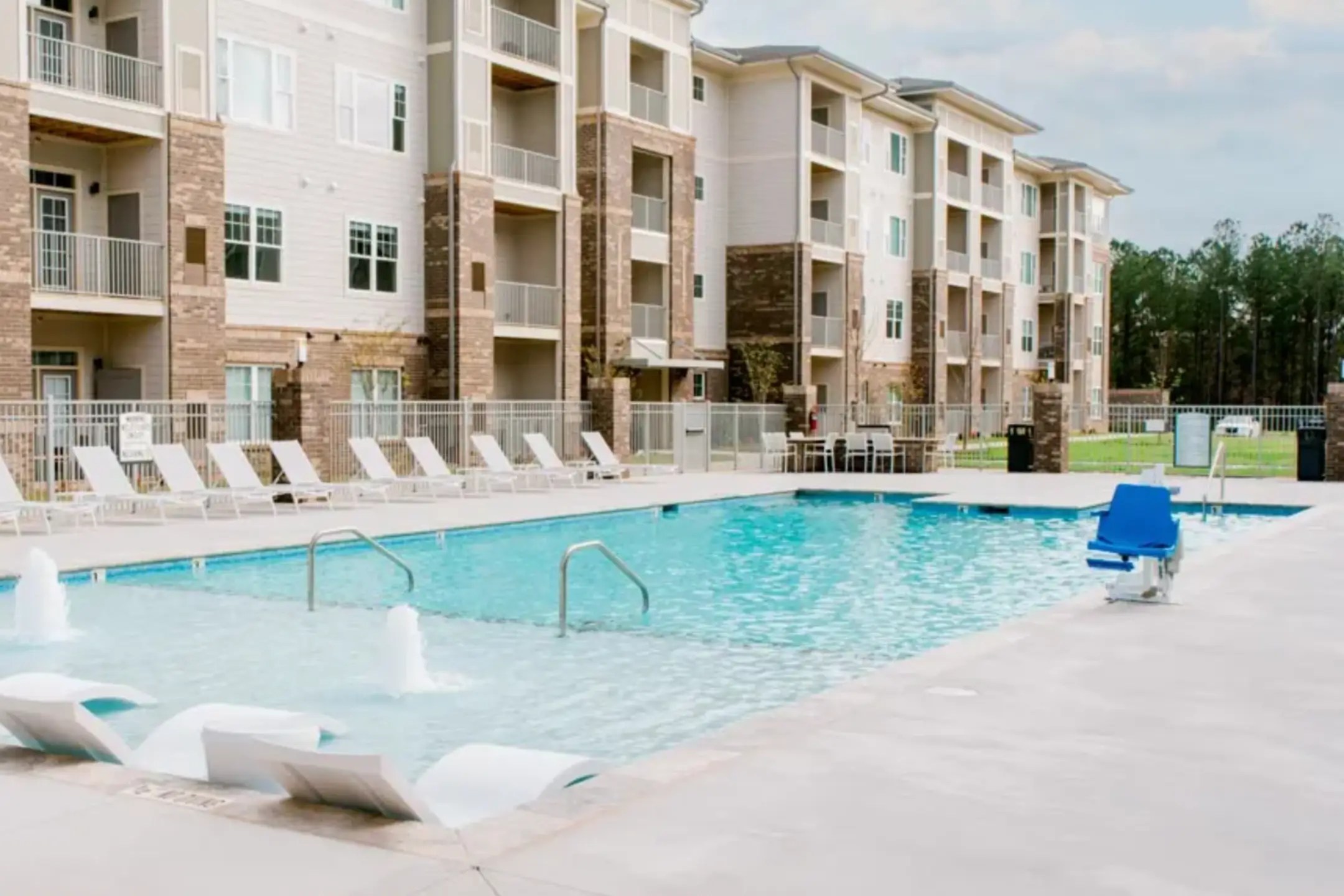 Reserve at Glen Laurel Apartments Clayton, NC 27527