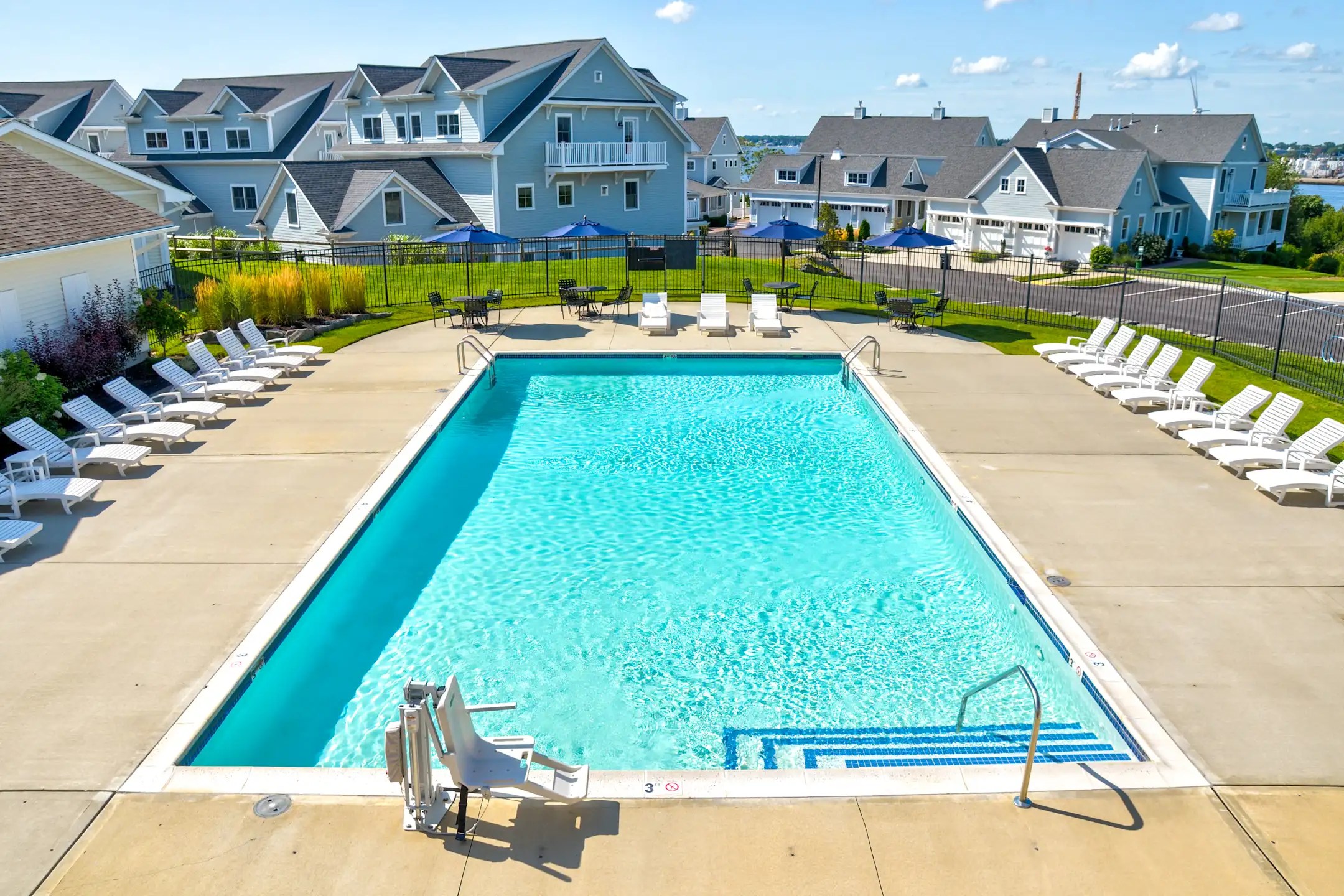 Kettle Point Apartments East Providence, RI 02914