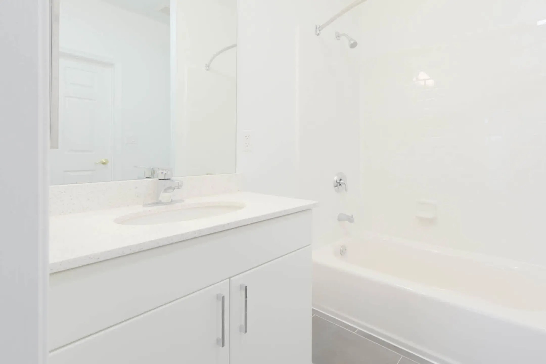 The Landings at Port Imperial Apartments West New York, NJ 07093