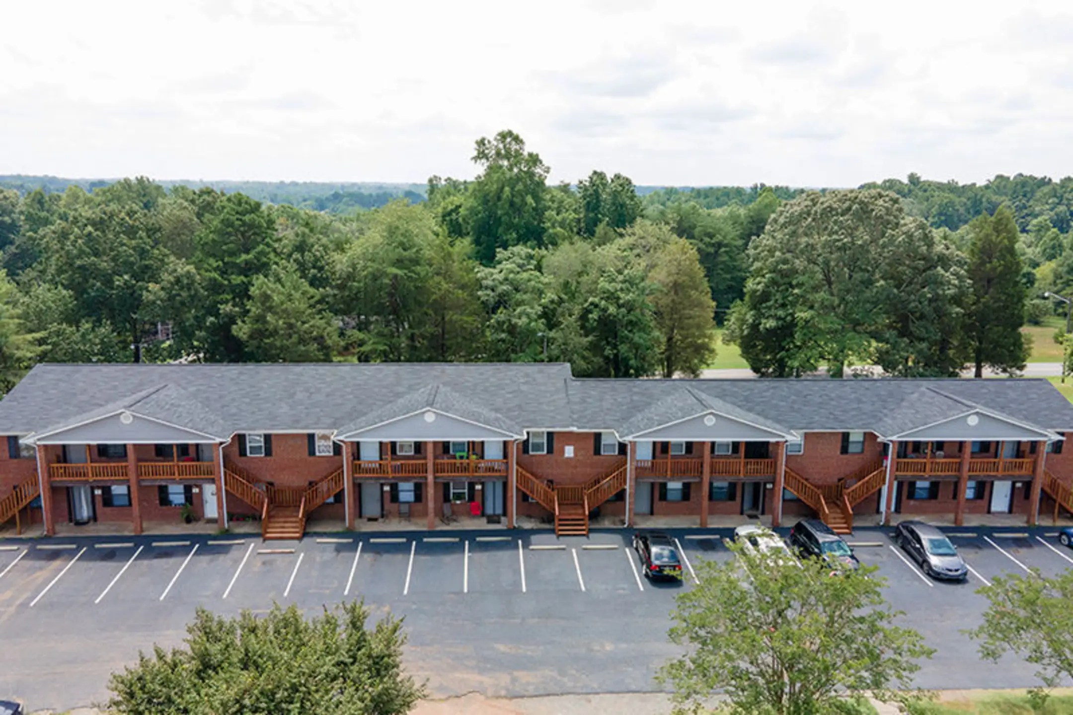 Cedar Ridge Apartments WinstonSalem, NC 27107
