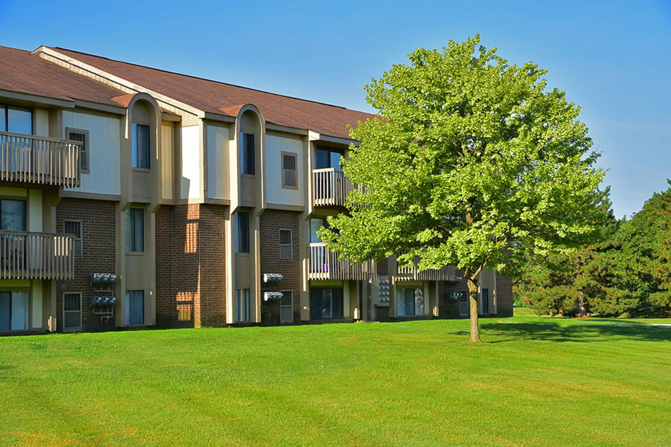 Perry Place Apartments Grand Blanc, MI 48439