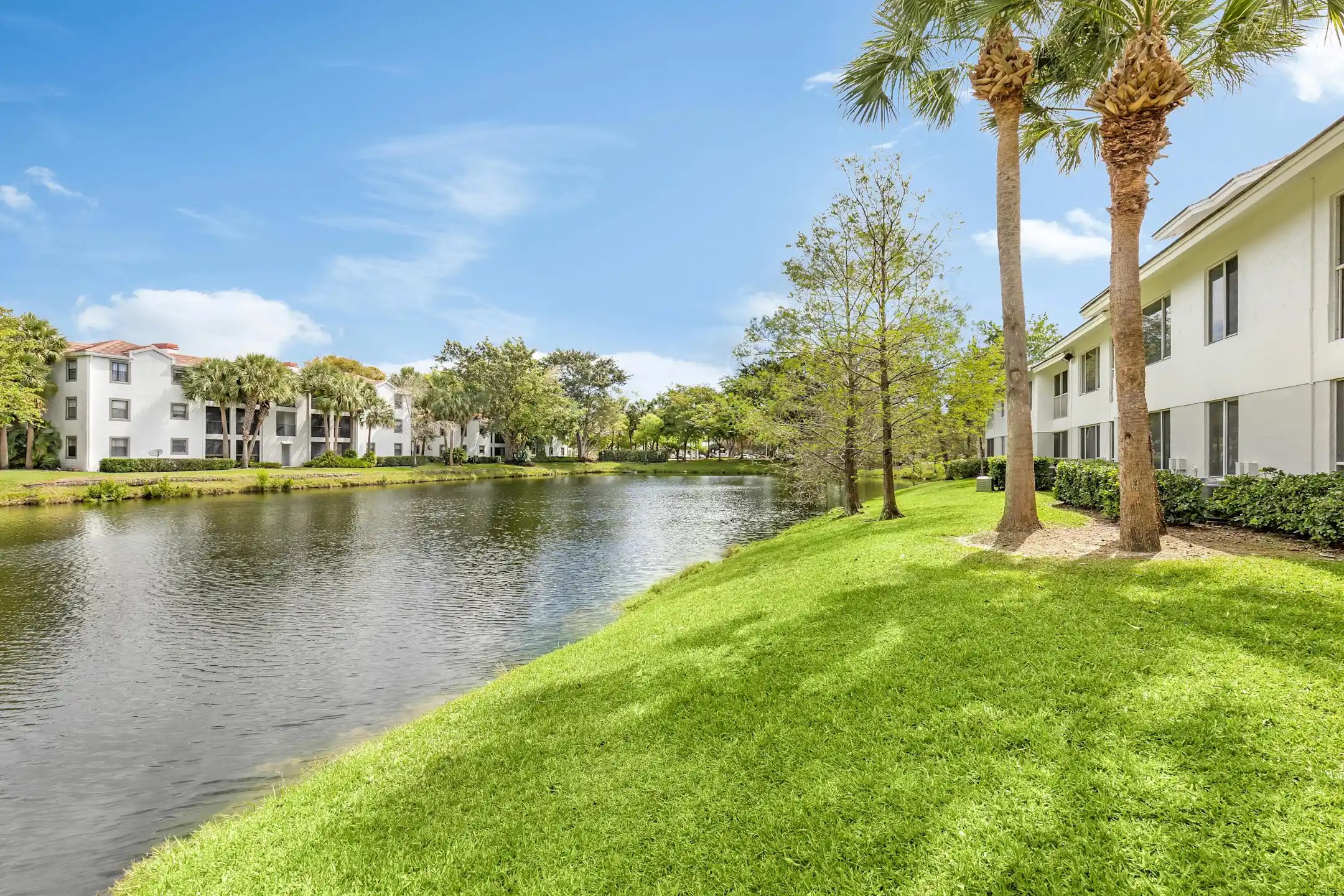 Lakepointe at Jacaranda Apartments 1171 Lakepointe Lndg Plantation