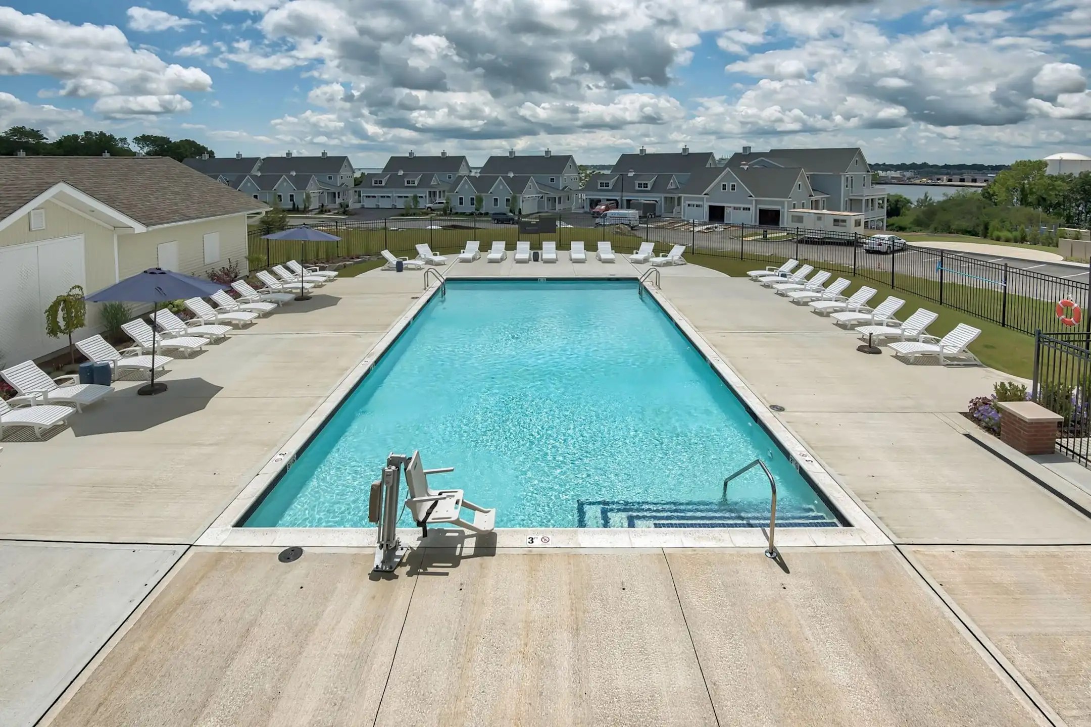 Kettle Point Apartments East Providence, RI 02914