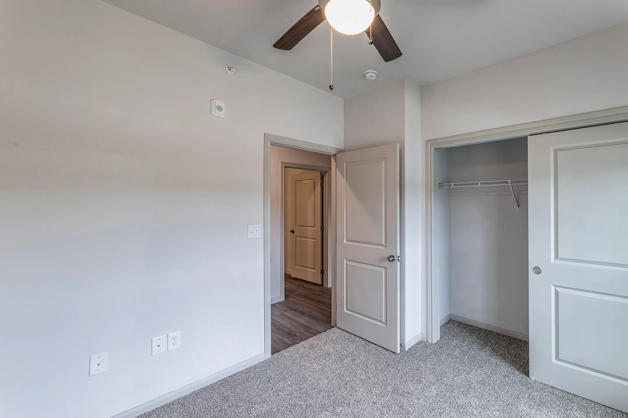 Ovation Independent Senior Living 8475 Lakeside Blvd Olmito, TX