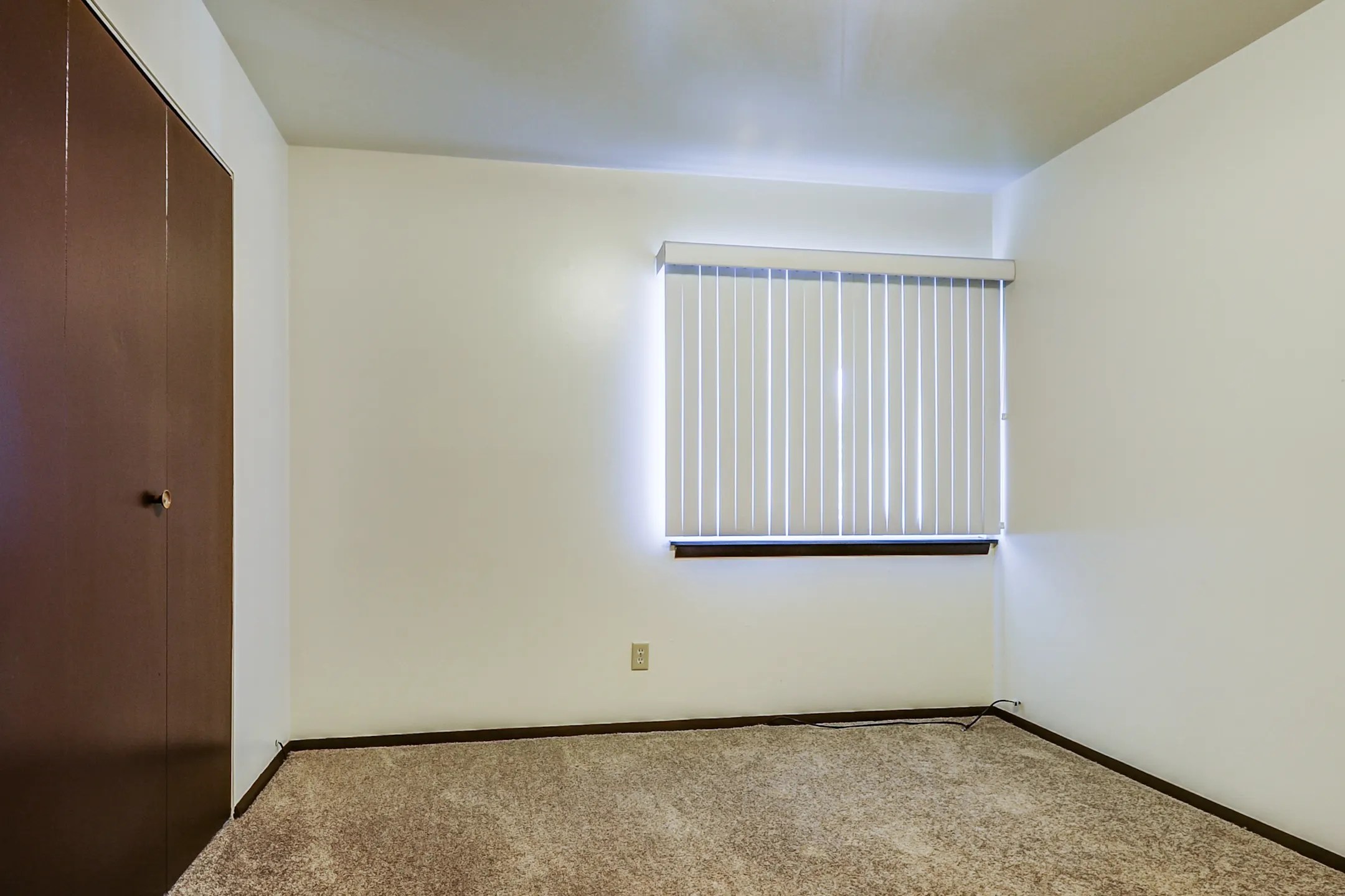 McLaughlin Apartments 1550 169th St Hammond, IN Apartments for Rent