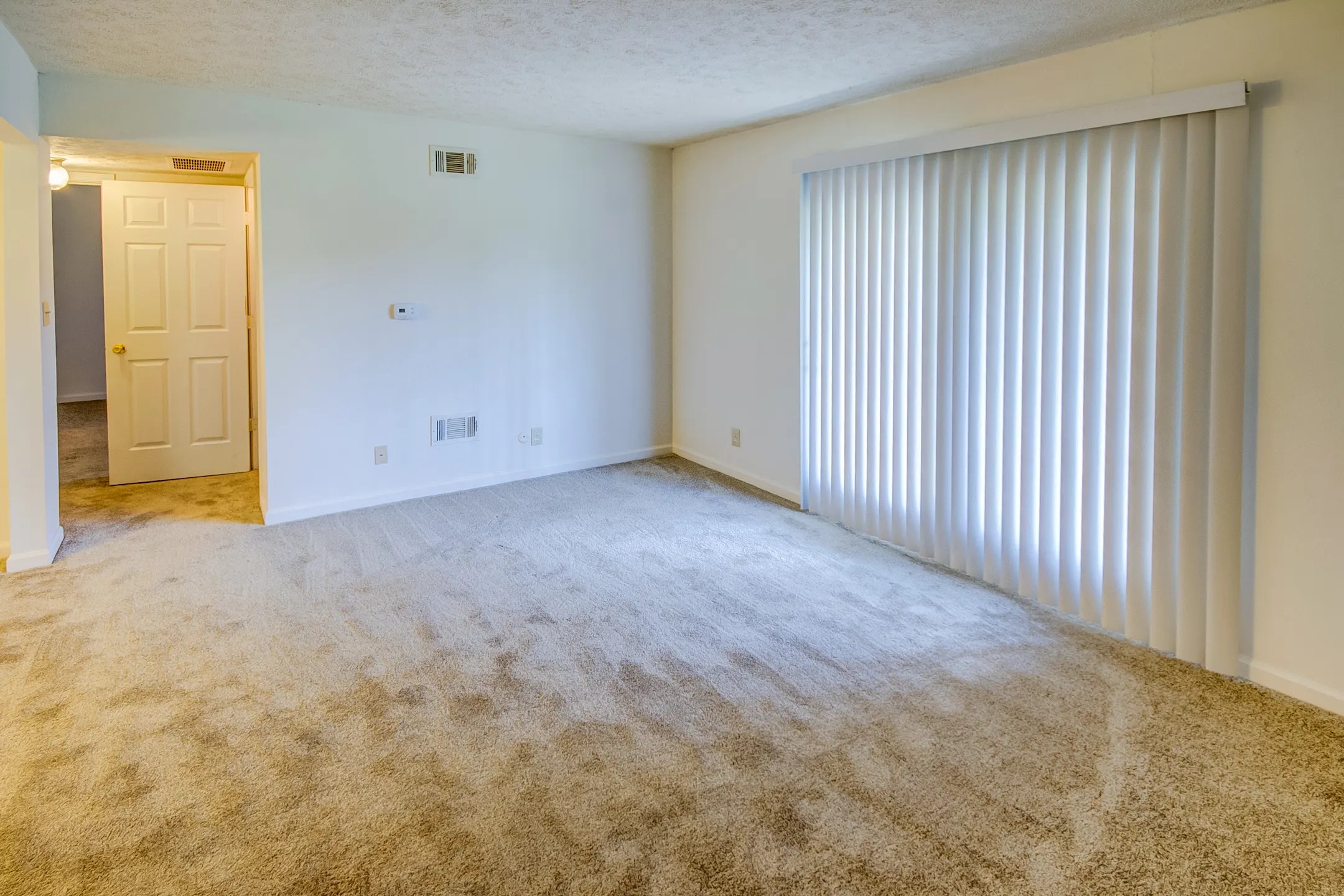 Twin Lakes Apartments Carmel, IN 46032