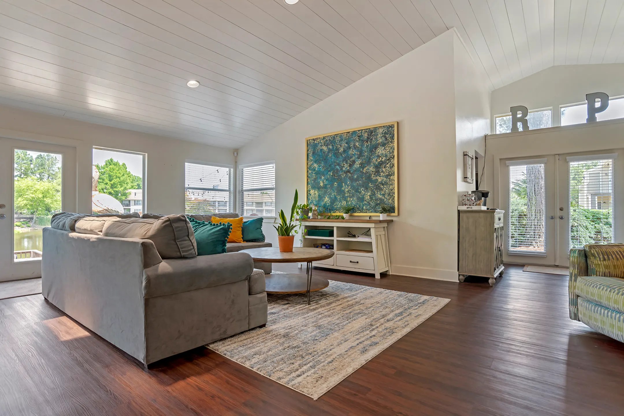 Reflection Pointe 2945 Layfair Dr Flowood, MS Apartments for Rent