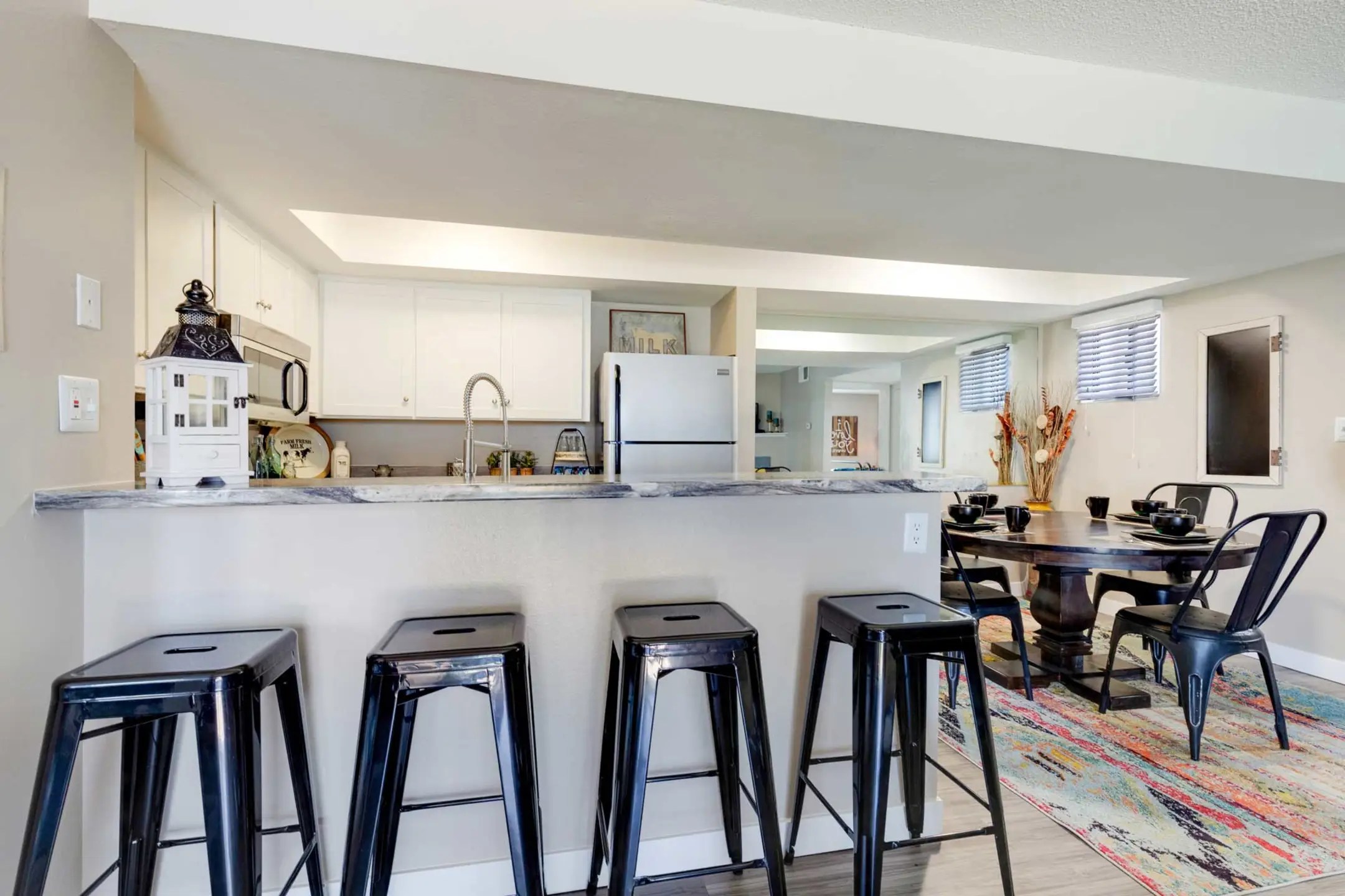 Cottonwood Terrace 2864 Dublin Blvd Colorado Springs, CO Apartments