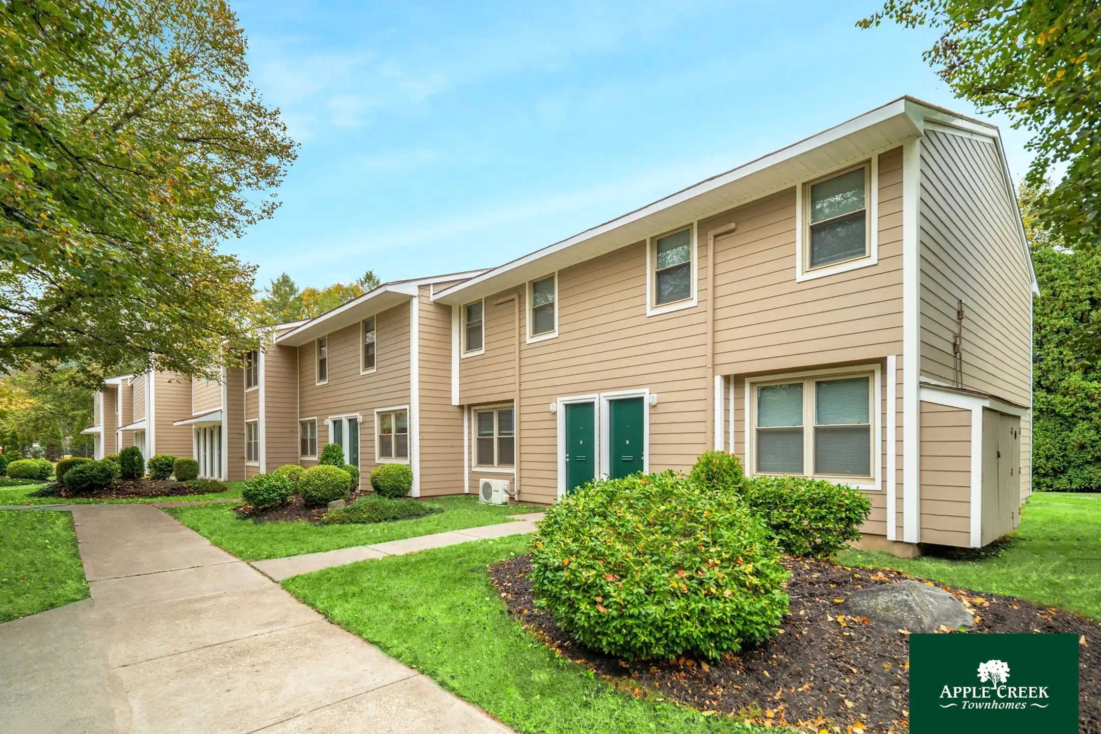 Apple Creek Townhomes Apartments Corning, NY 14830