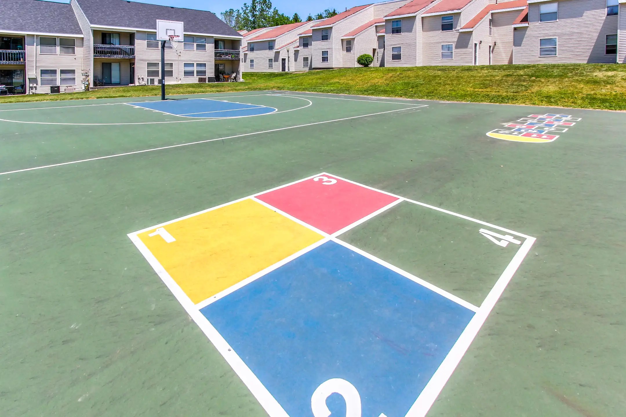 Colonie East Apartments Latham, NY 12110