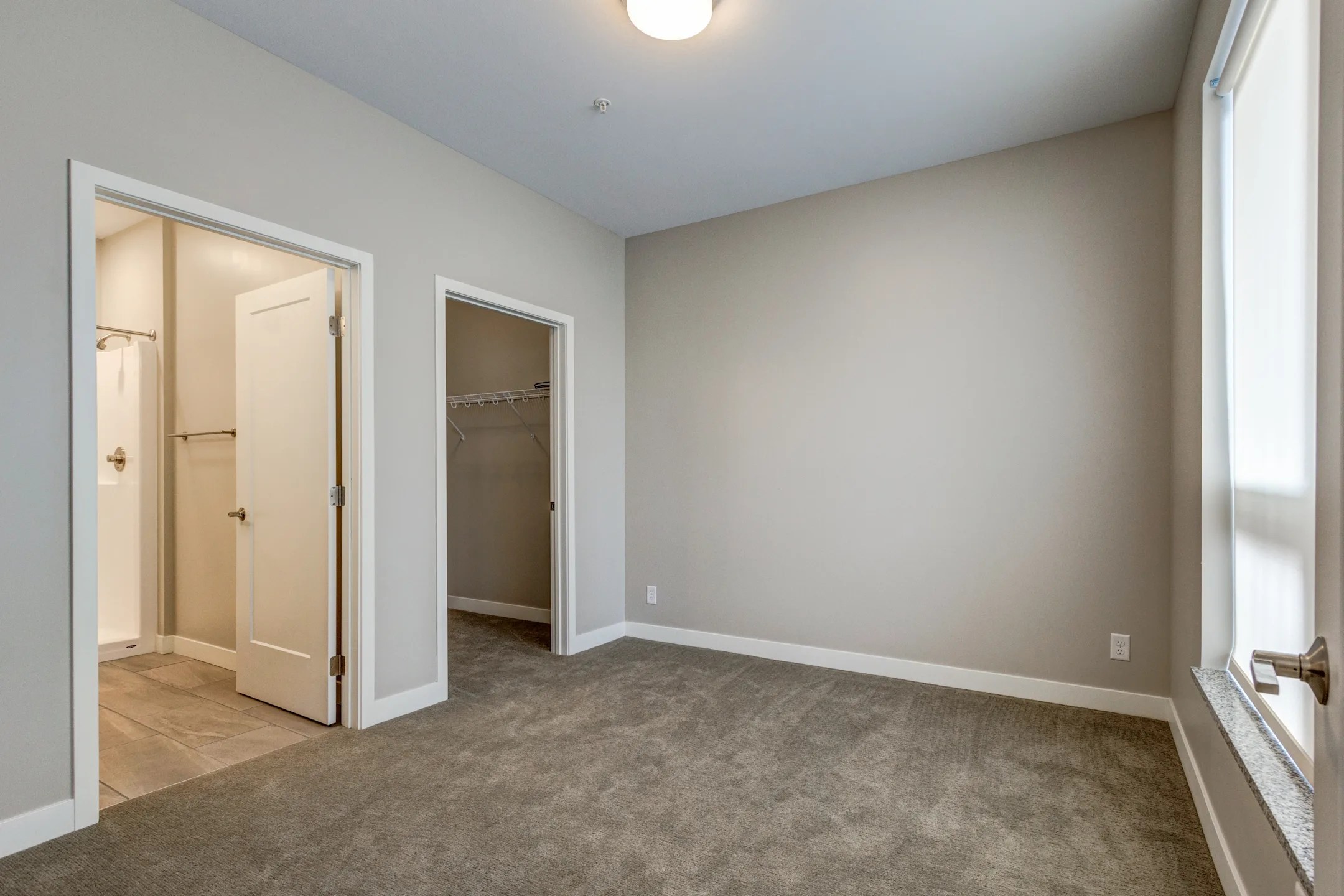 RoCo ApartmentsDowntown Fargo 625 2nd Ave N Fargo, ND Apartments