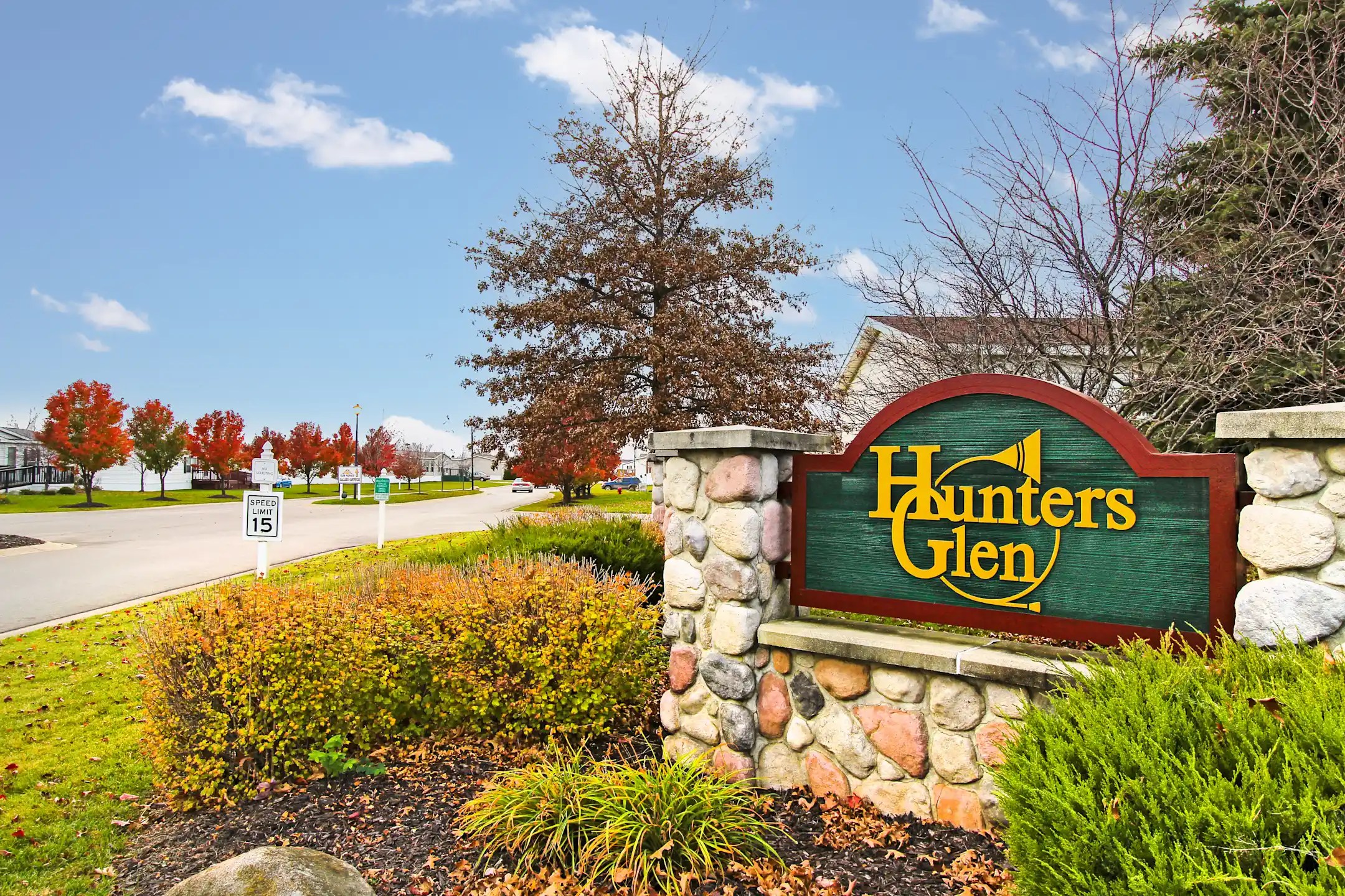 Hunters Glen 1132 Hunters Glen Blvd Wayland, MI Apartments for Rent Rent.