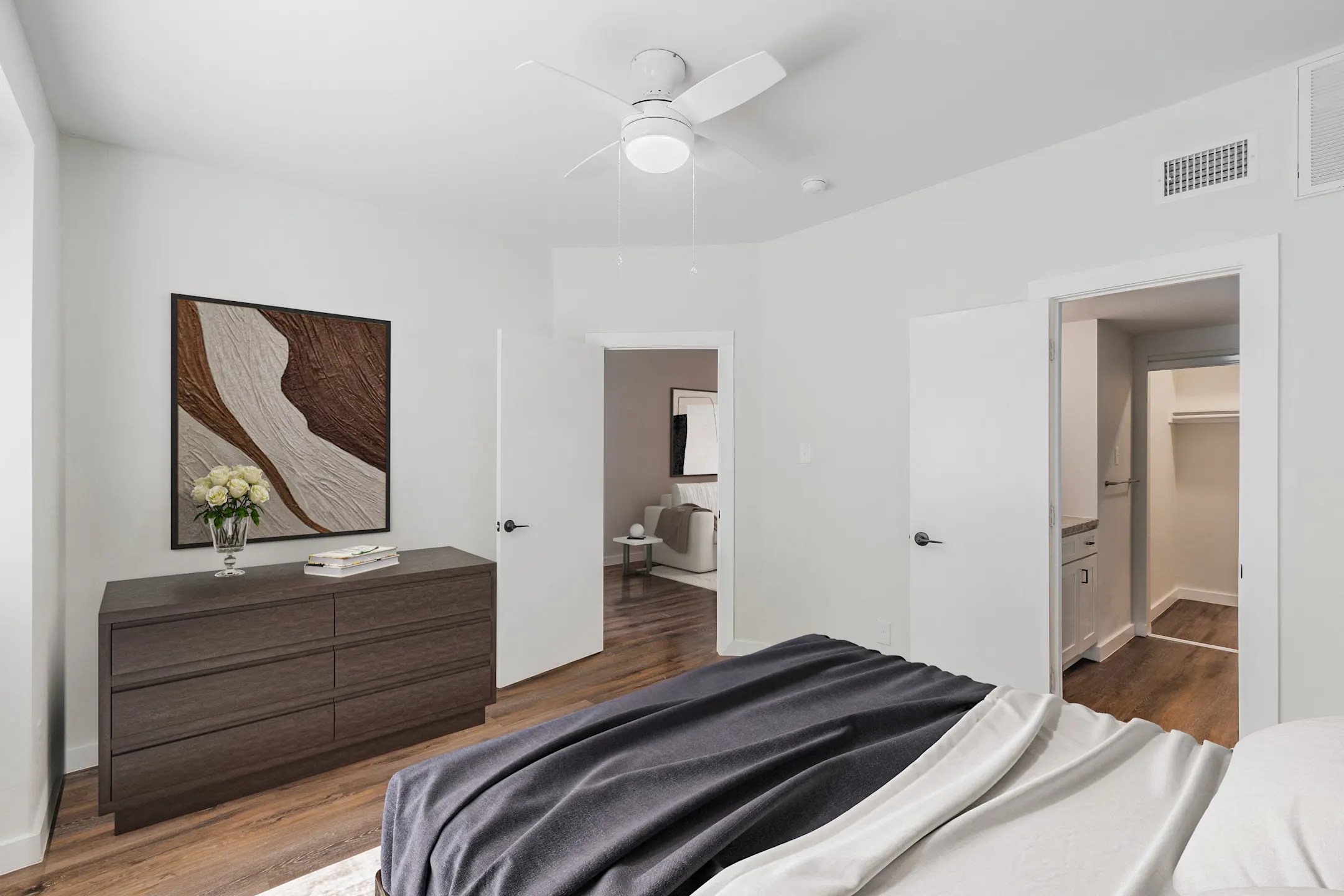 Courtyard Condos Apartments Dallas, TX 75231