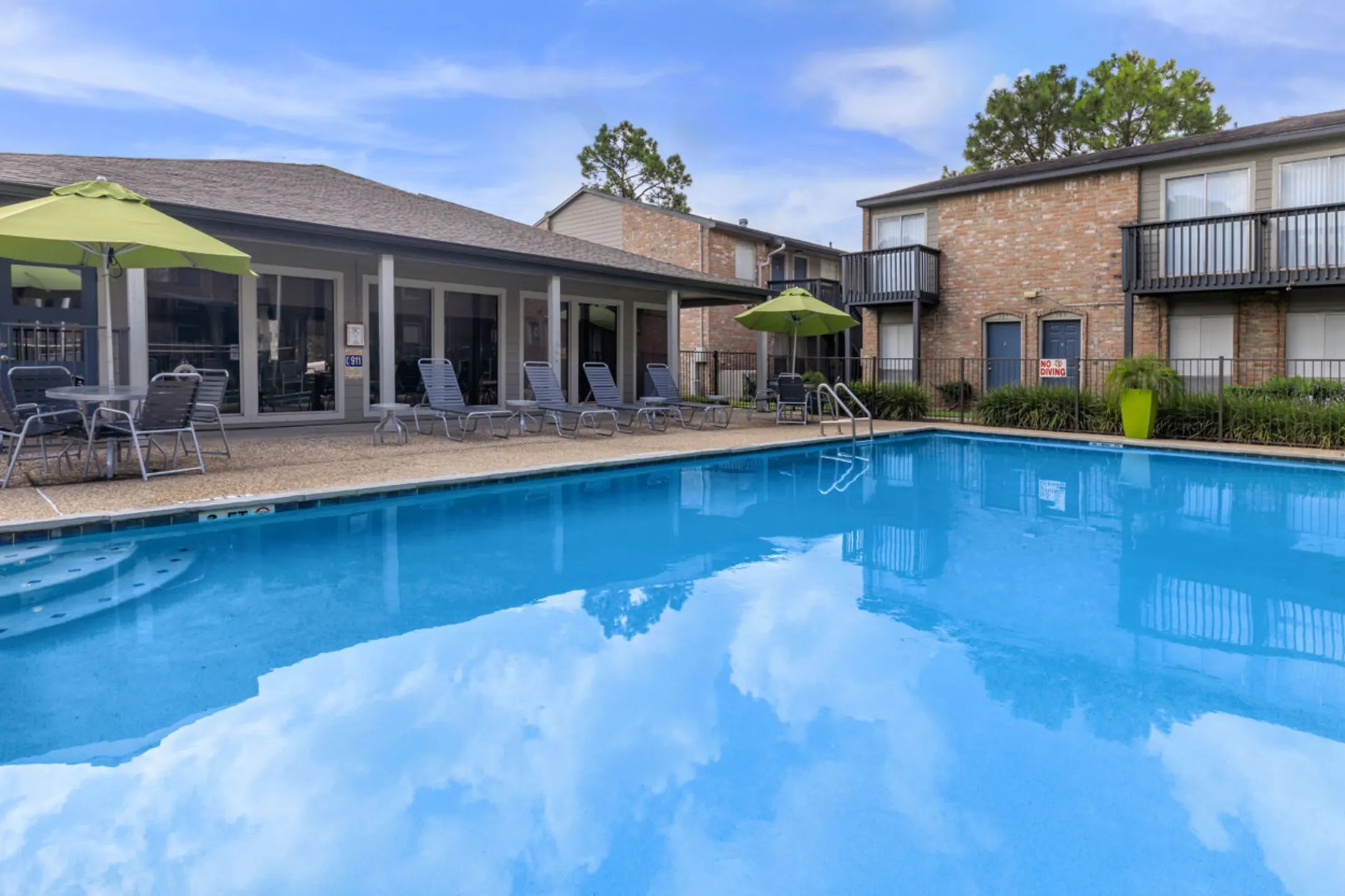 The Park at Clear Lake Apartments Houston, TX 77058