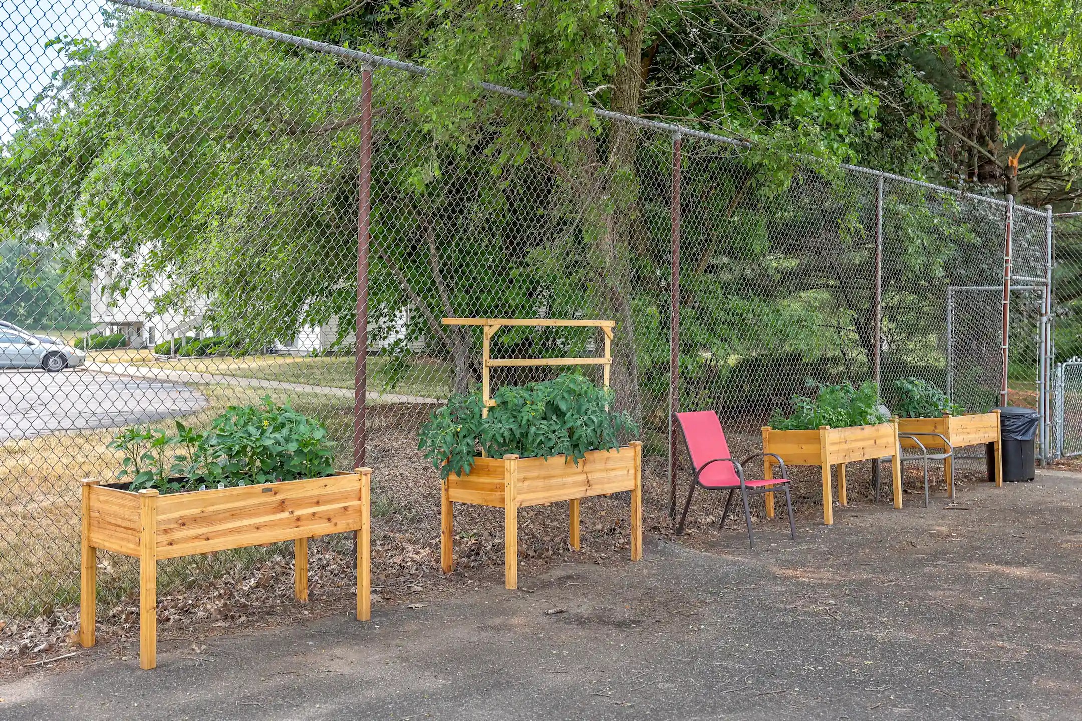 Country Knoll Apartments Apartments Plainwell, MI 49080