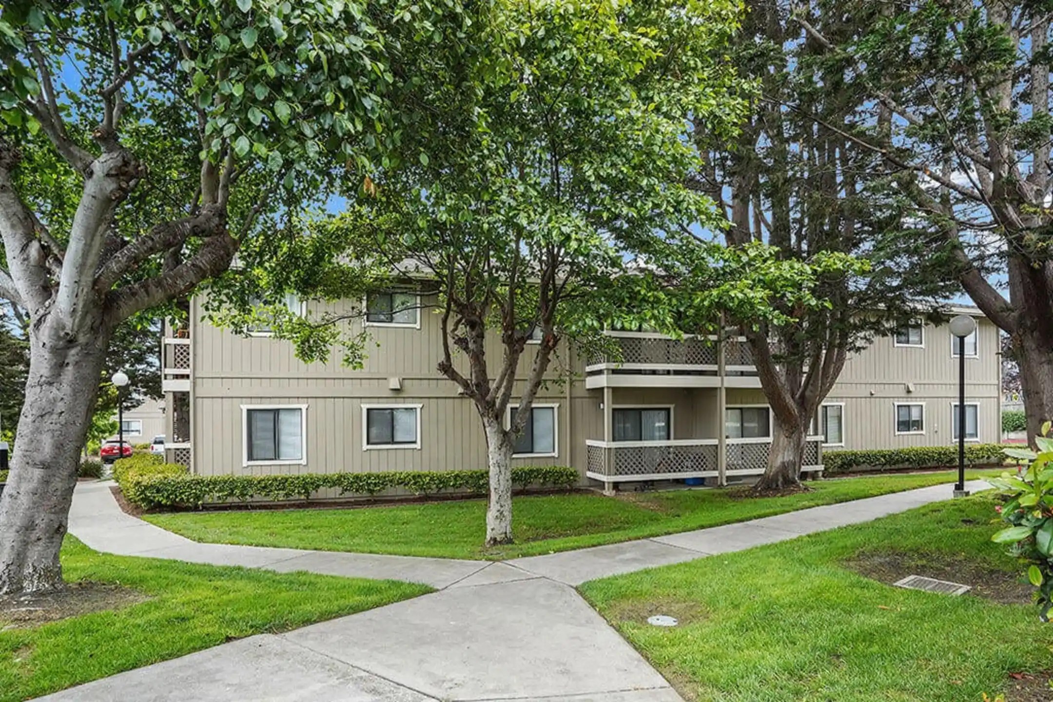 Cypress Landing Apartments Salinas, CA 93907
