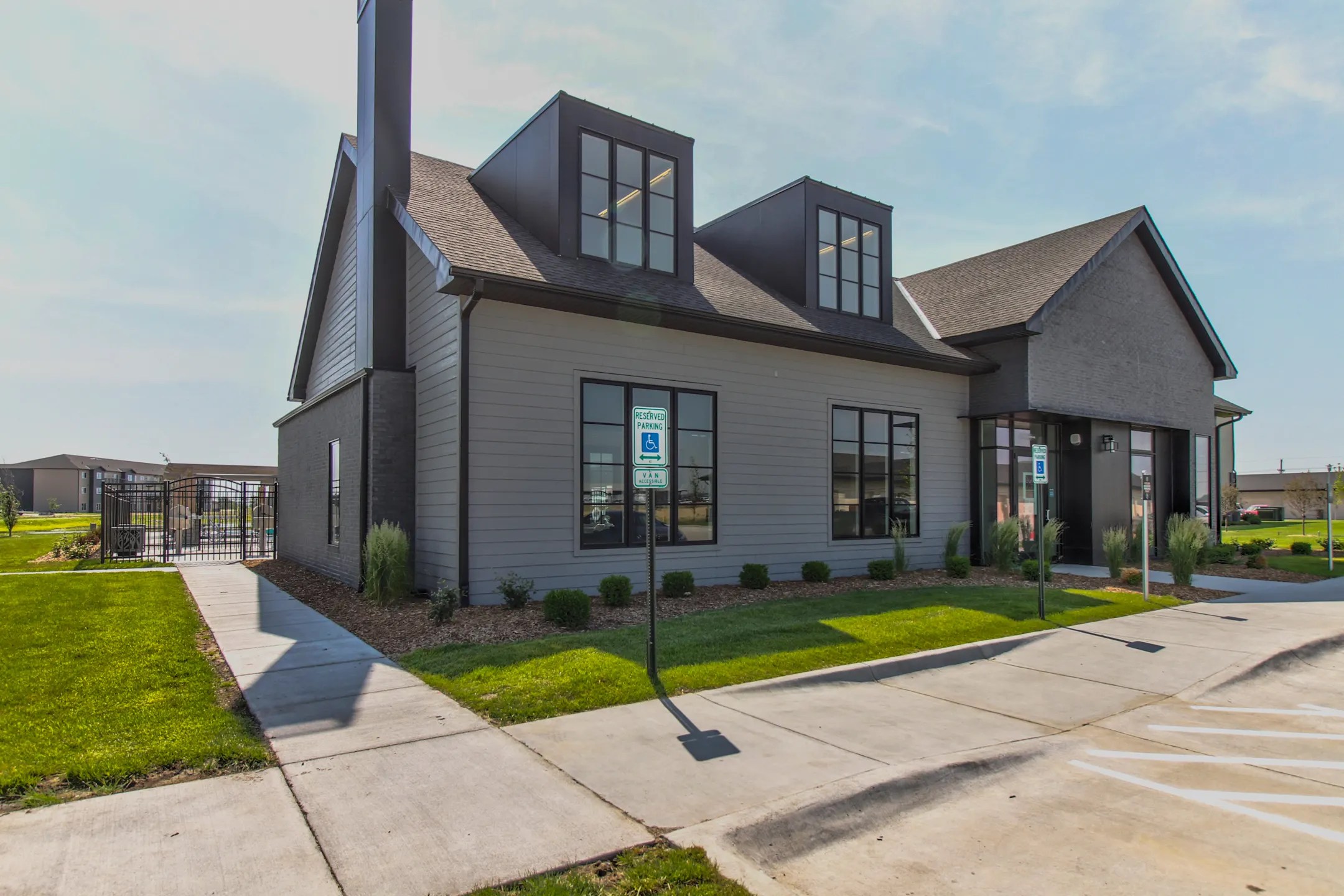 Fremont Commons 550 S Johnson Road Fremont, NE Apartments for Rent