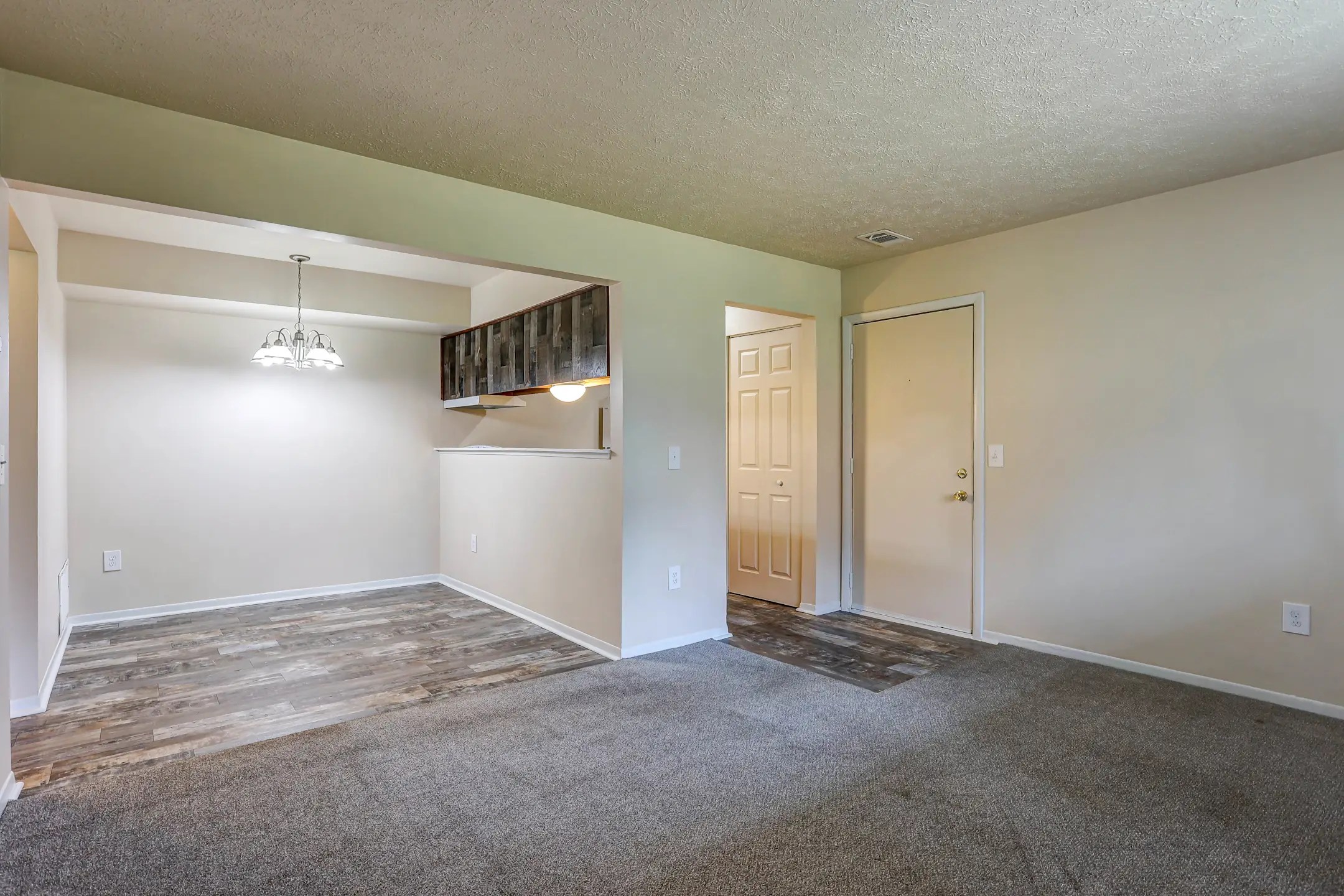 Country Knoll Apartments Apartments Plainwell, MI 49080