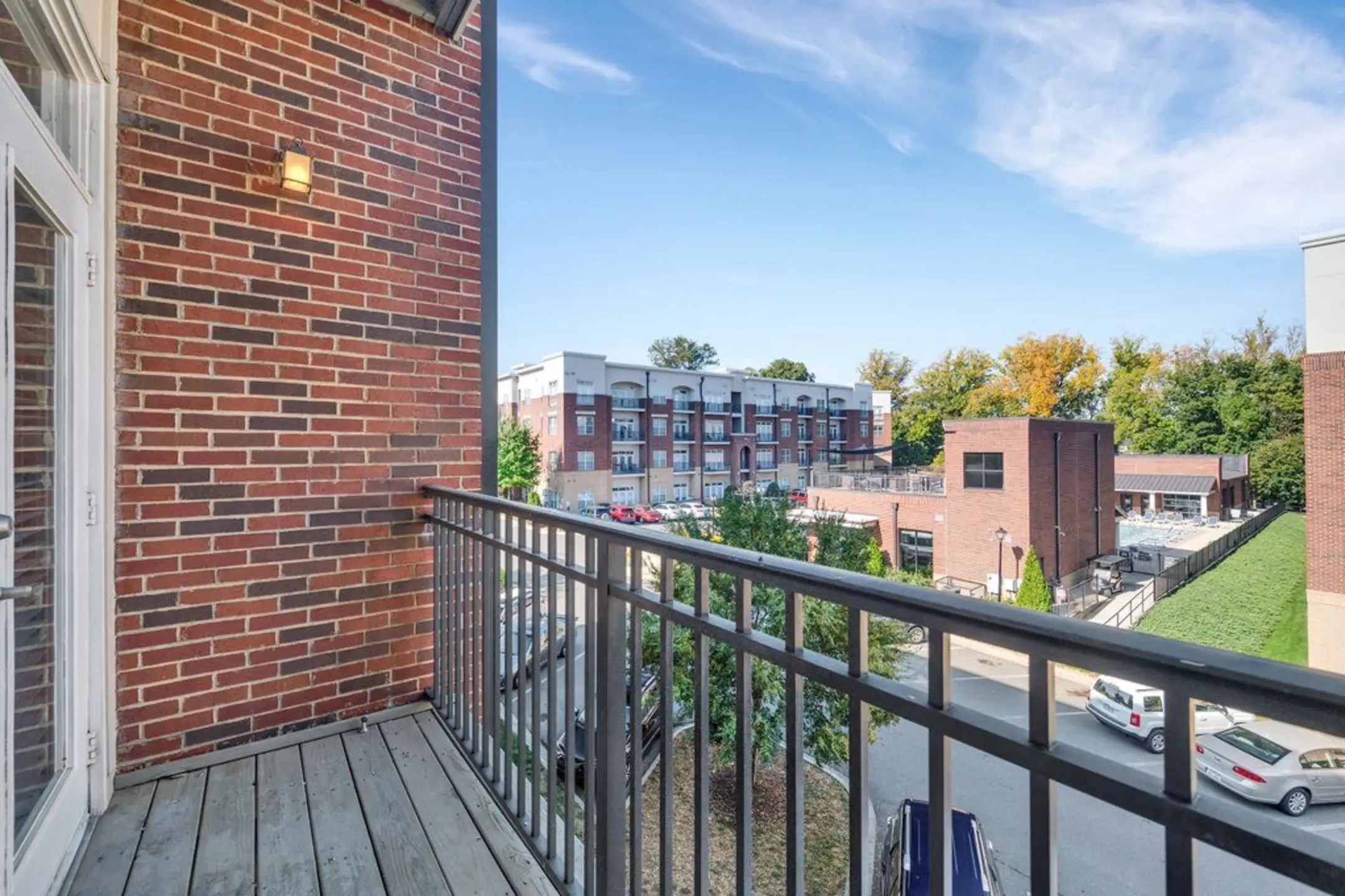 ARIUM FreeMoreWest 2024 Millerton Ave. Charlotte, NC Apartments for