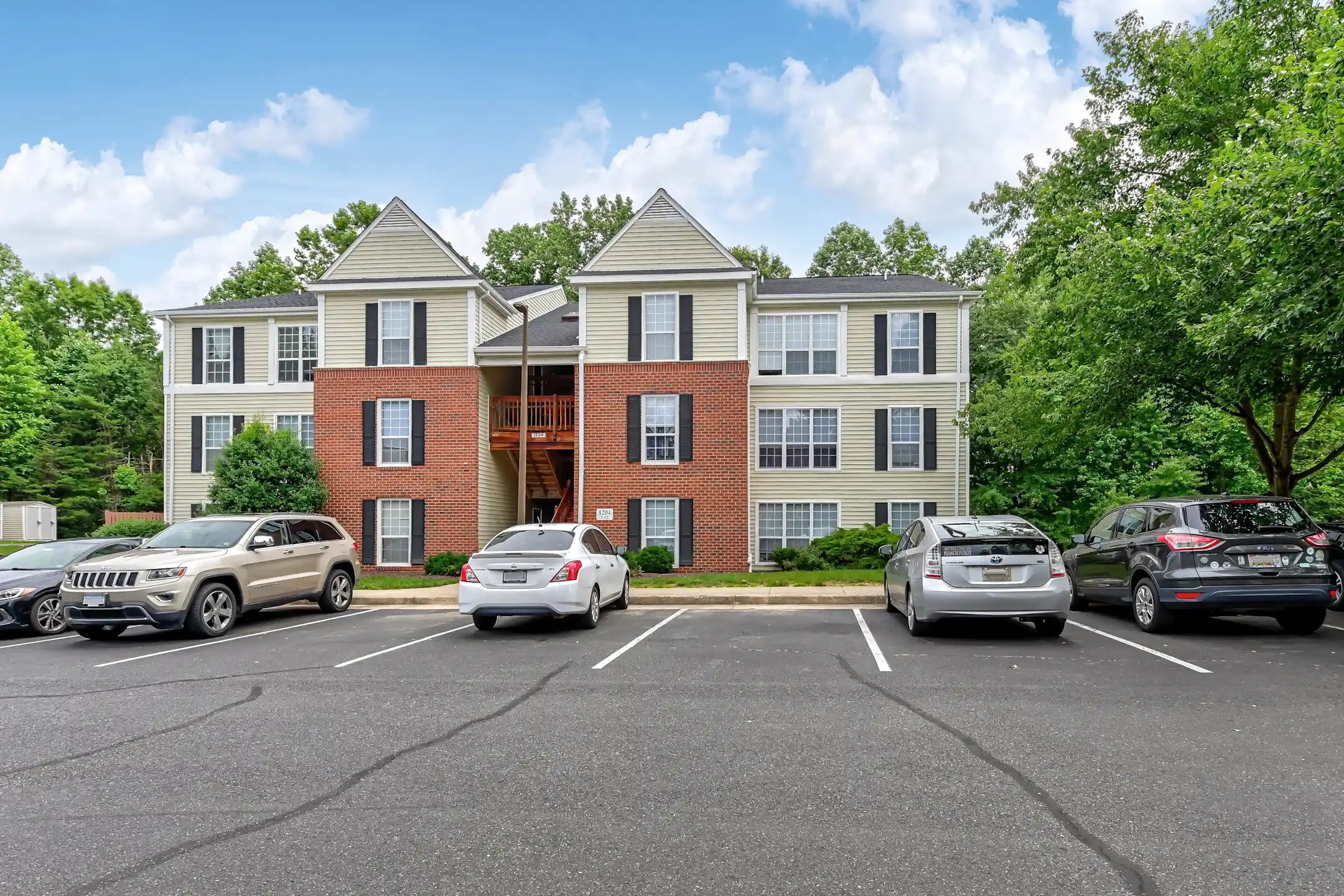 Townsend Square Apartments 1100 Townsend Blvd Fredericksburg, VA