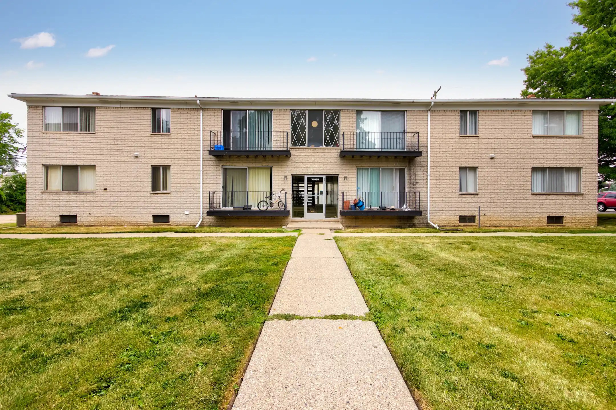 Pleasantview Manor Apartments 34837 Garfield Rd Fraser, MI for Rent Rent.