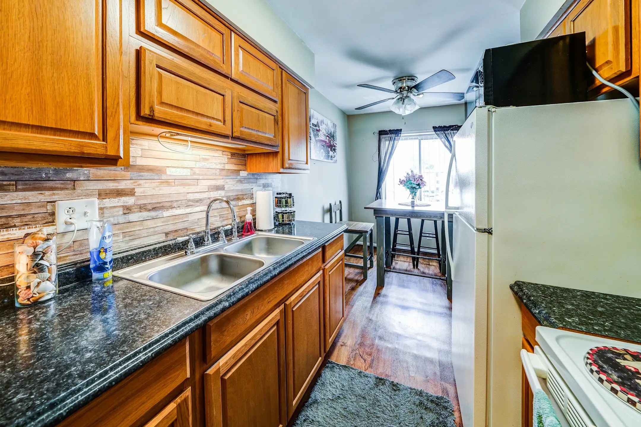 Bloomfield Apartments Apartments Columbus, IN 47203