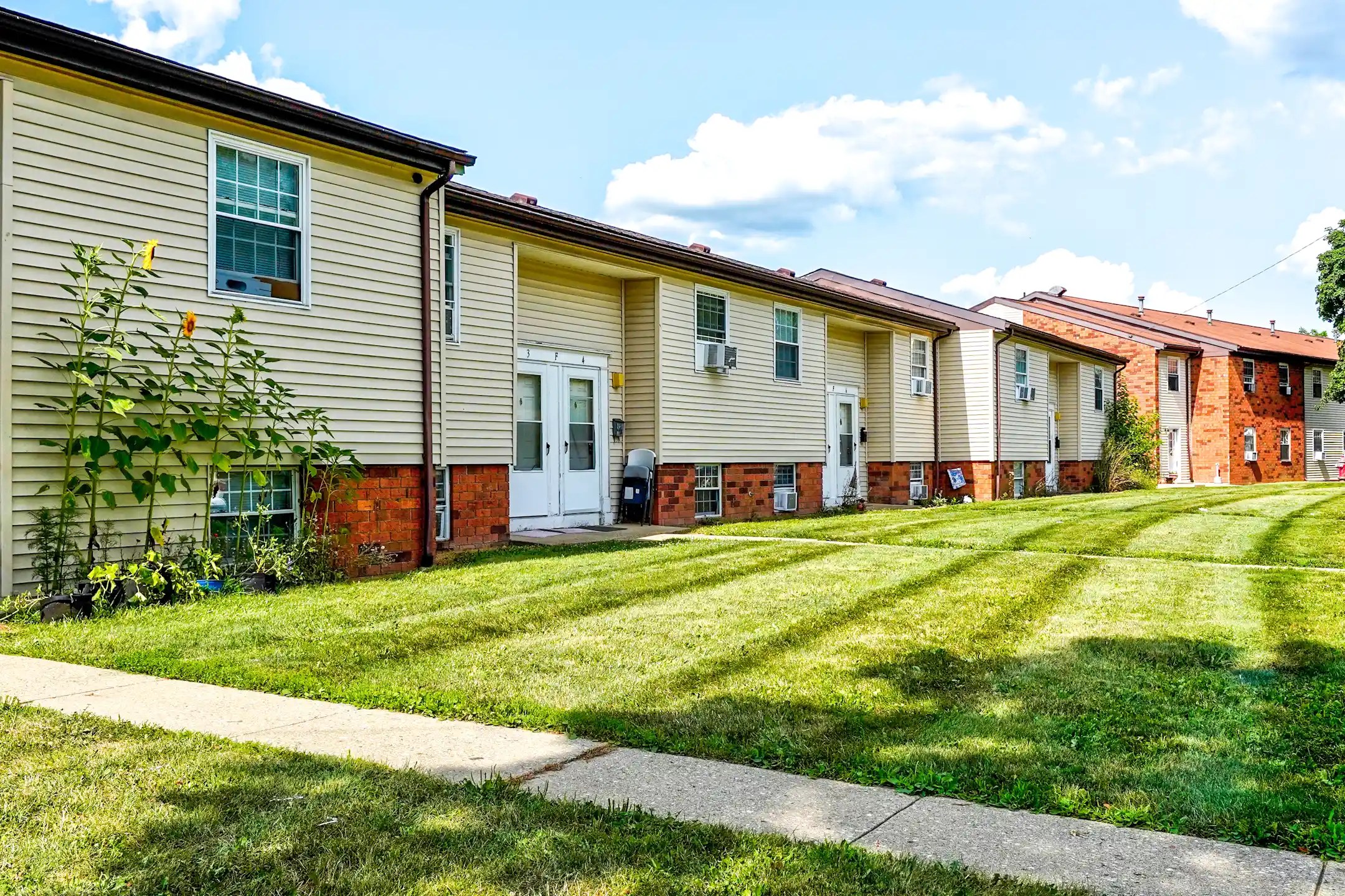 Colonial Estates ALL utilities paid Apartments Mount Vernon, OH 43050